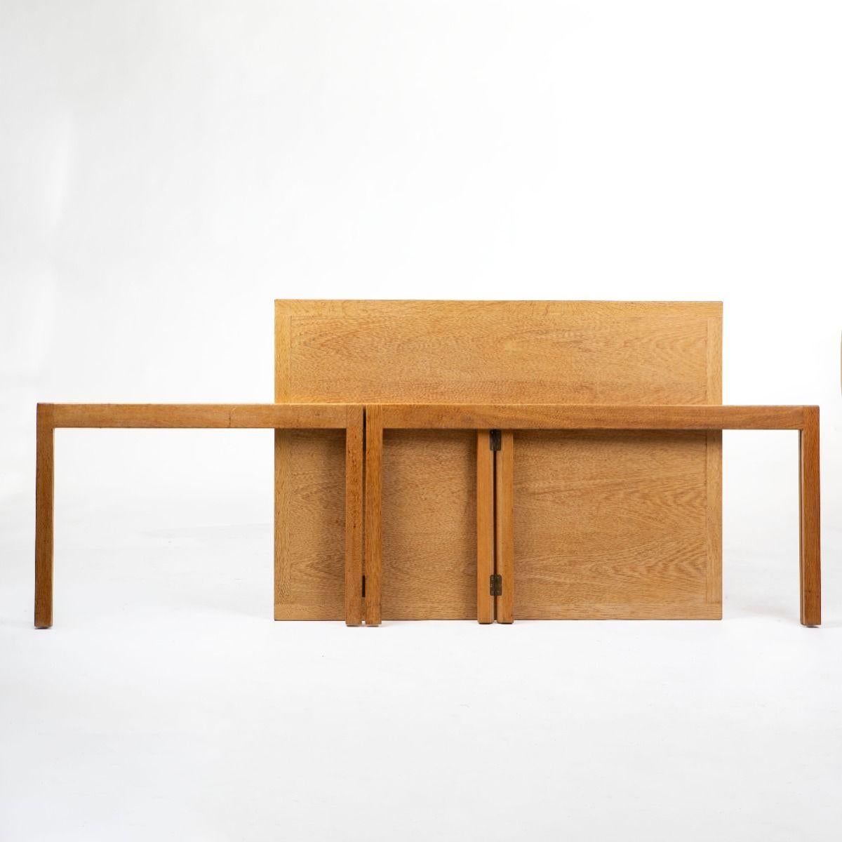 Børge Mogensen Folding Oak Coffee Table, Model 5386 In Good Condition For Sale In Kastrup, DK
