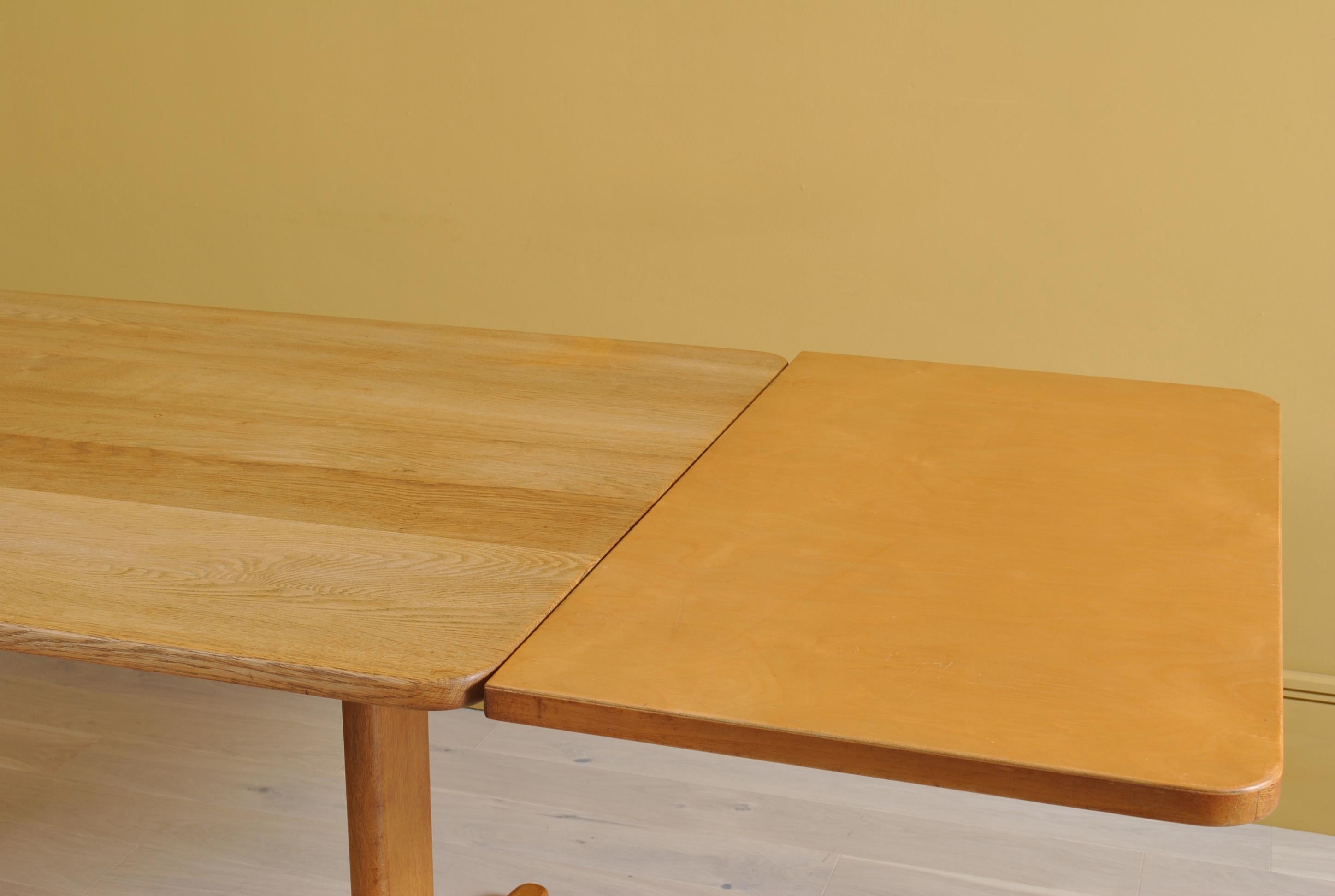 Børge Mogensen for C.M. Madsen, Oak Extending Table 1