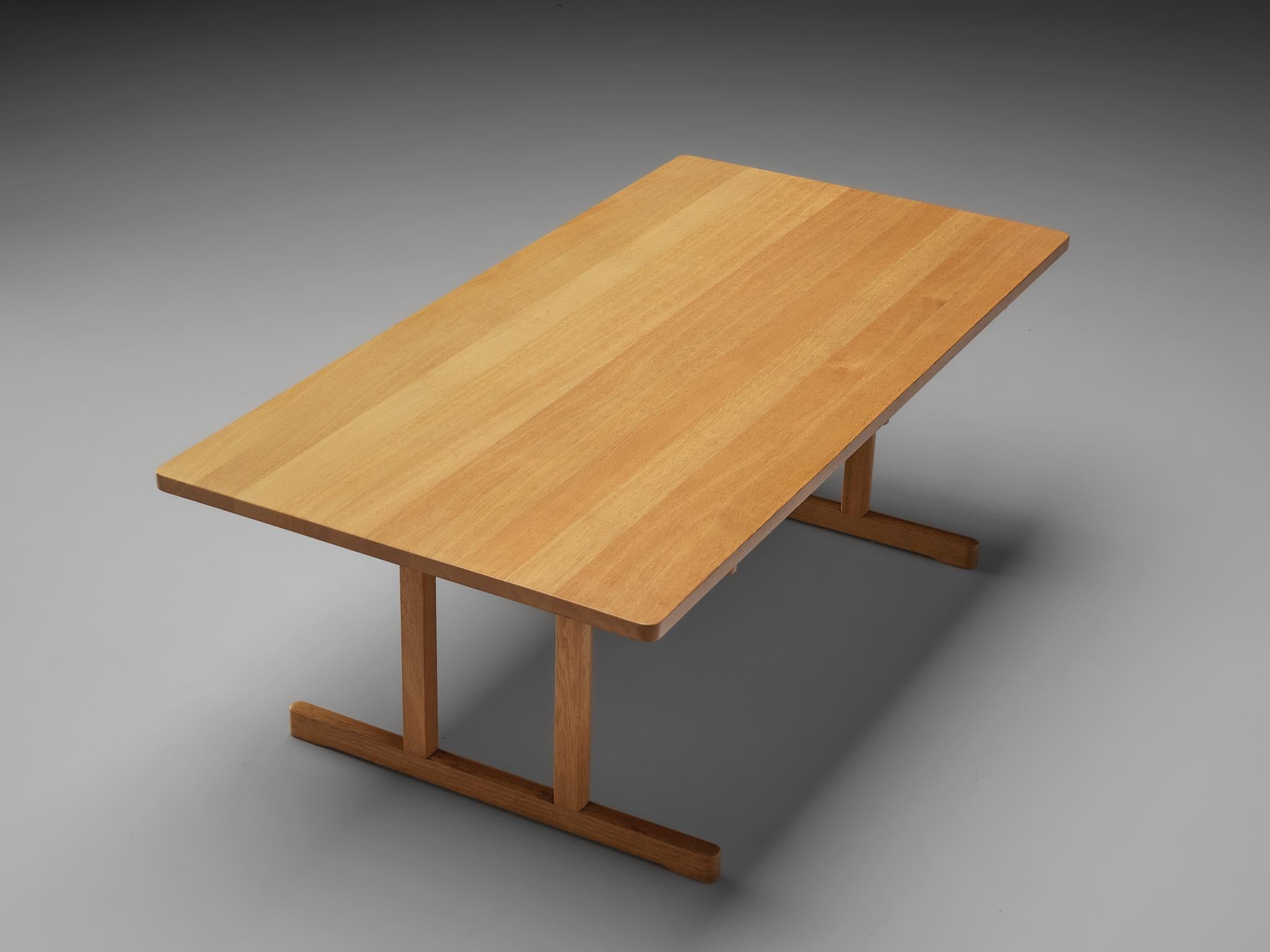Mid-20th Century Børge Mogensen for Fredericia '6289' Dining Table in Oak  For Sale