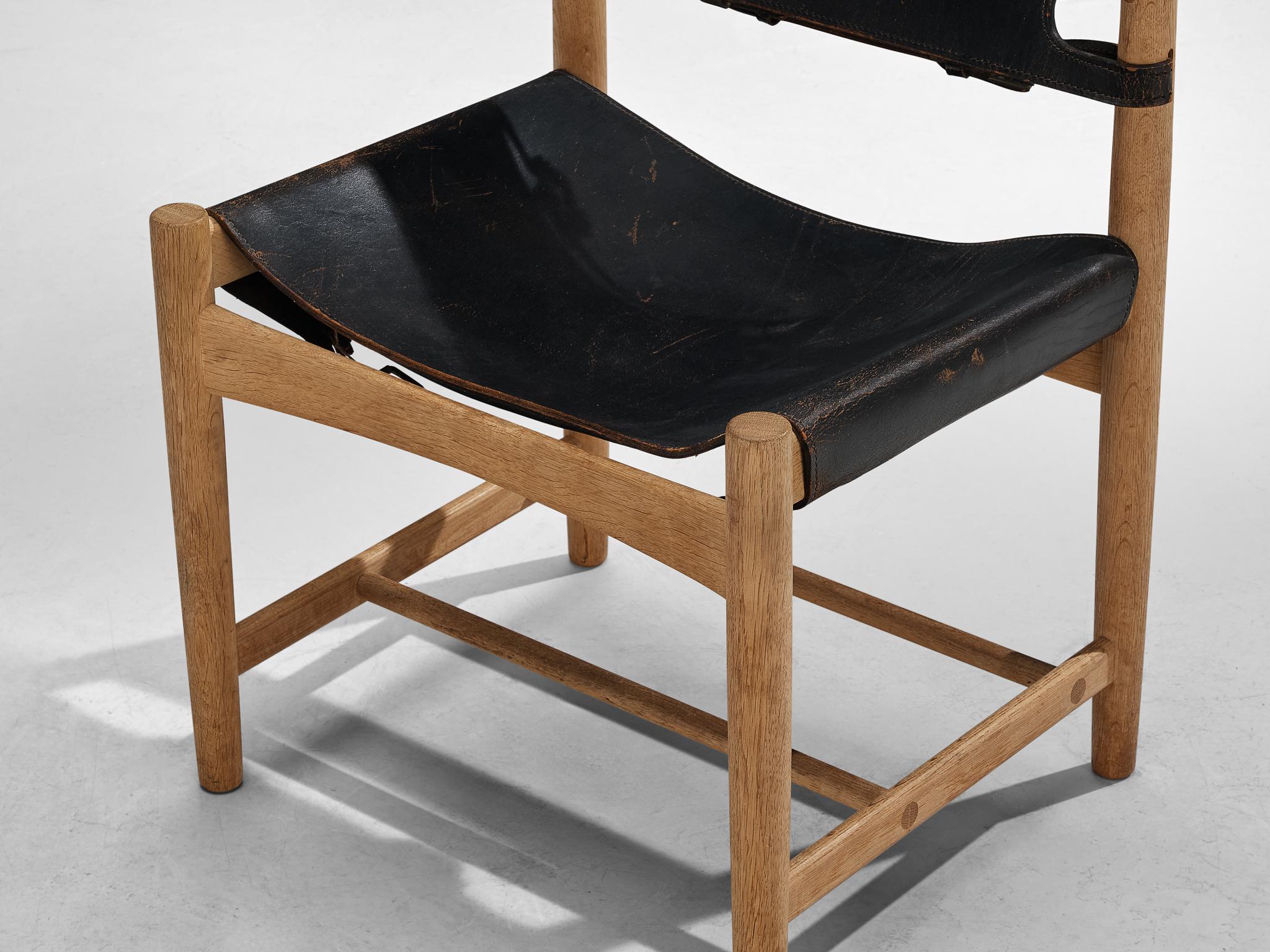 Danish Børge Mogensen for Fredericia Armchair in Oak and Black Leather For Sale