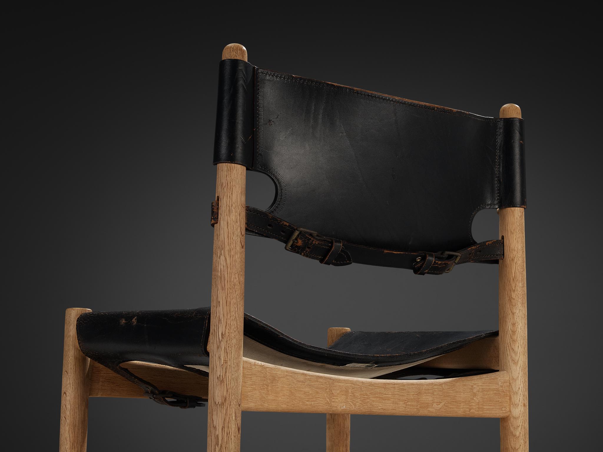 Børge Mogensen for Fredericia Armchair in Oak and Black Leather For Sale 1