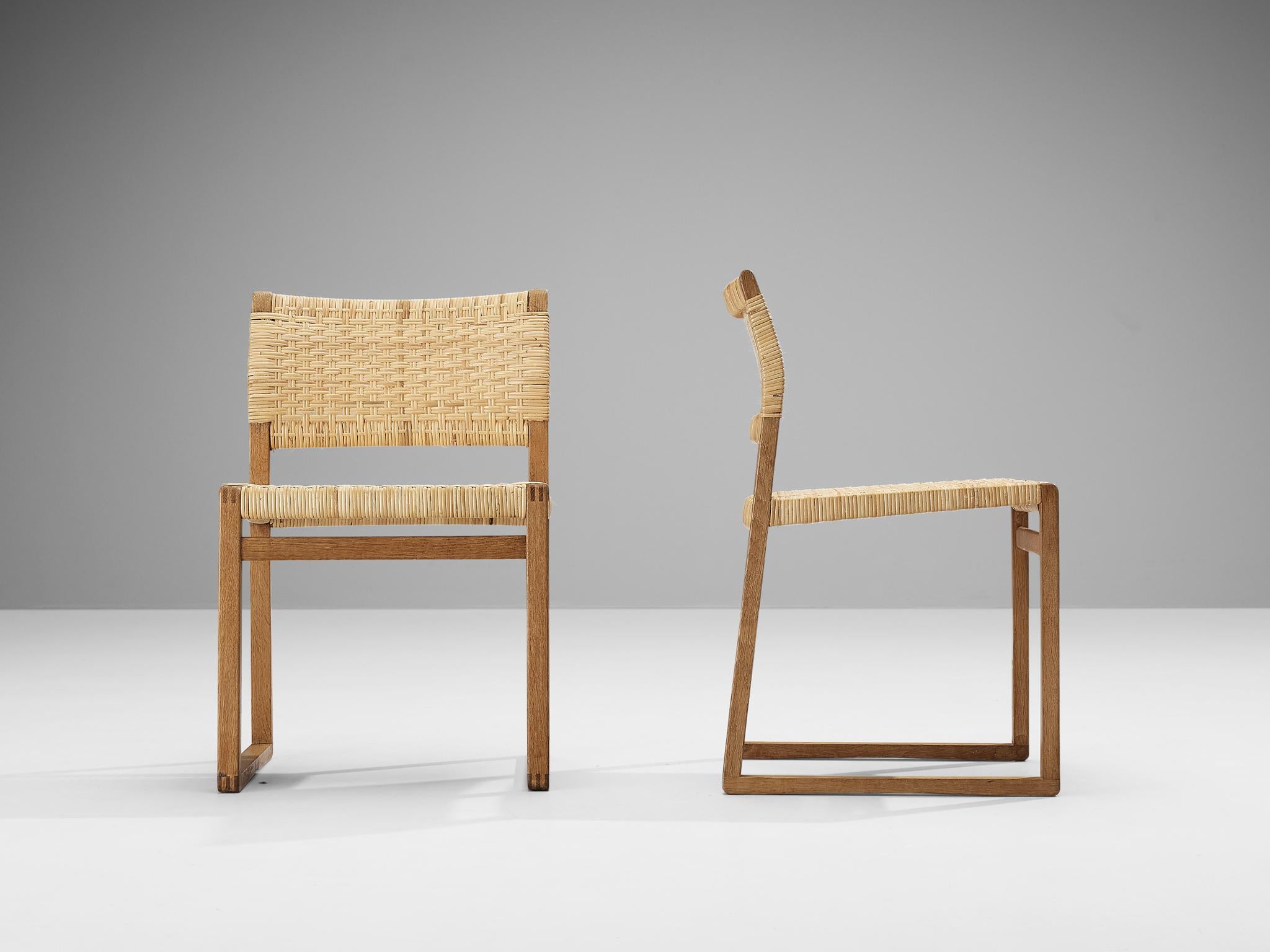 Børge Mogensen for Fredericia Dining Chairs ‘BM 61’ in Oak and Cane  For Sale 5