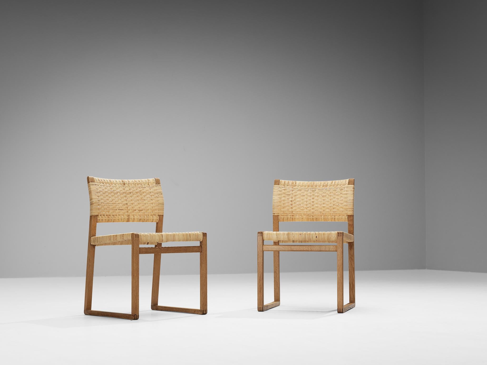 Børge Mogensen for Fredericia Dining Chairs ‘BM 61’ in Oak and Cane  For Sale 2