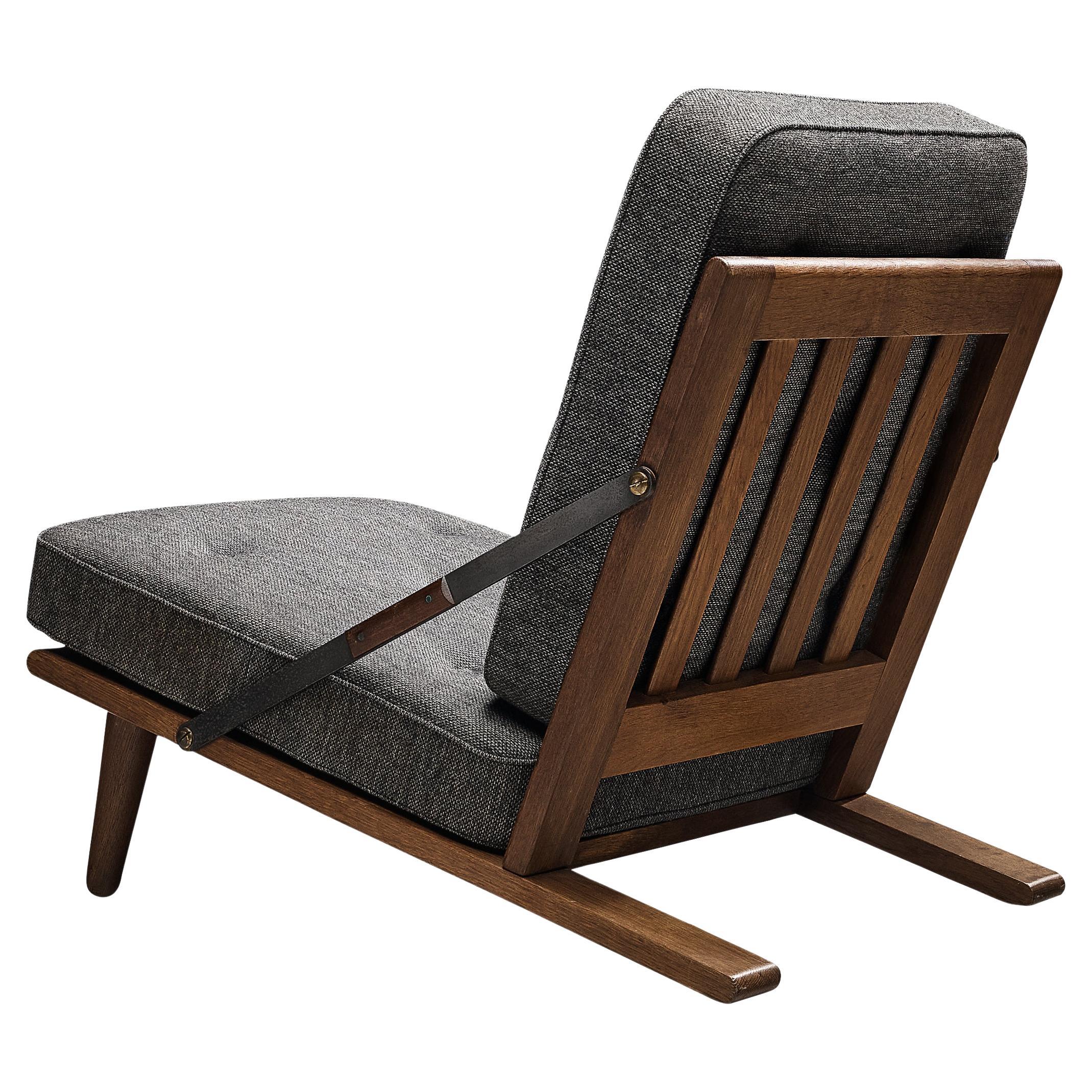 Børge Mogensen for Fredericia Hunting Chair in Oak and Woolen Upholstery For Sale