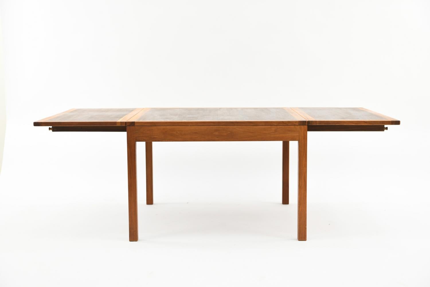 Børge Mogensen for Fredericia Model 5362 Coffee Table In Good Condition In Norwalk, CT