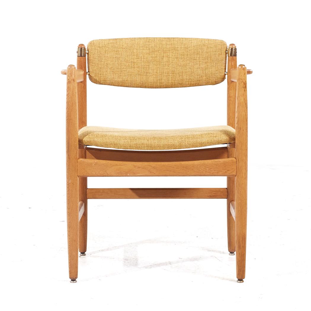 Børge Mogensen pour Karl Andersson & Söner Chaises de salle à manger en chêne danois MCM - Set 16 Bon état - En vente à Countryside, IL