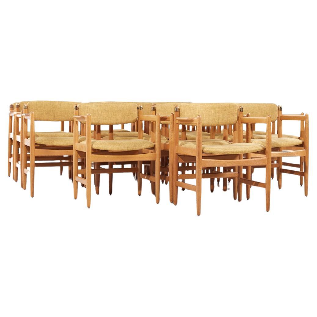 Børge Mogensen pour Karl Andersson & Söner Chaises de salle à manger en chêne danois MCM - Set 16 en vente