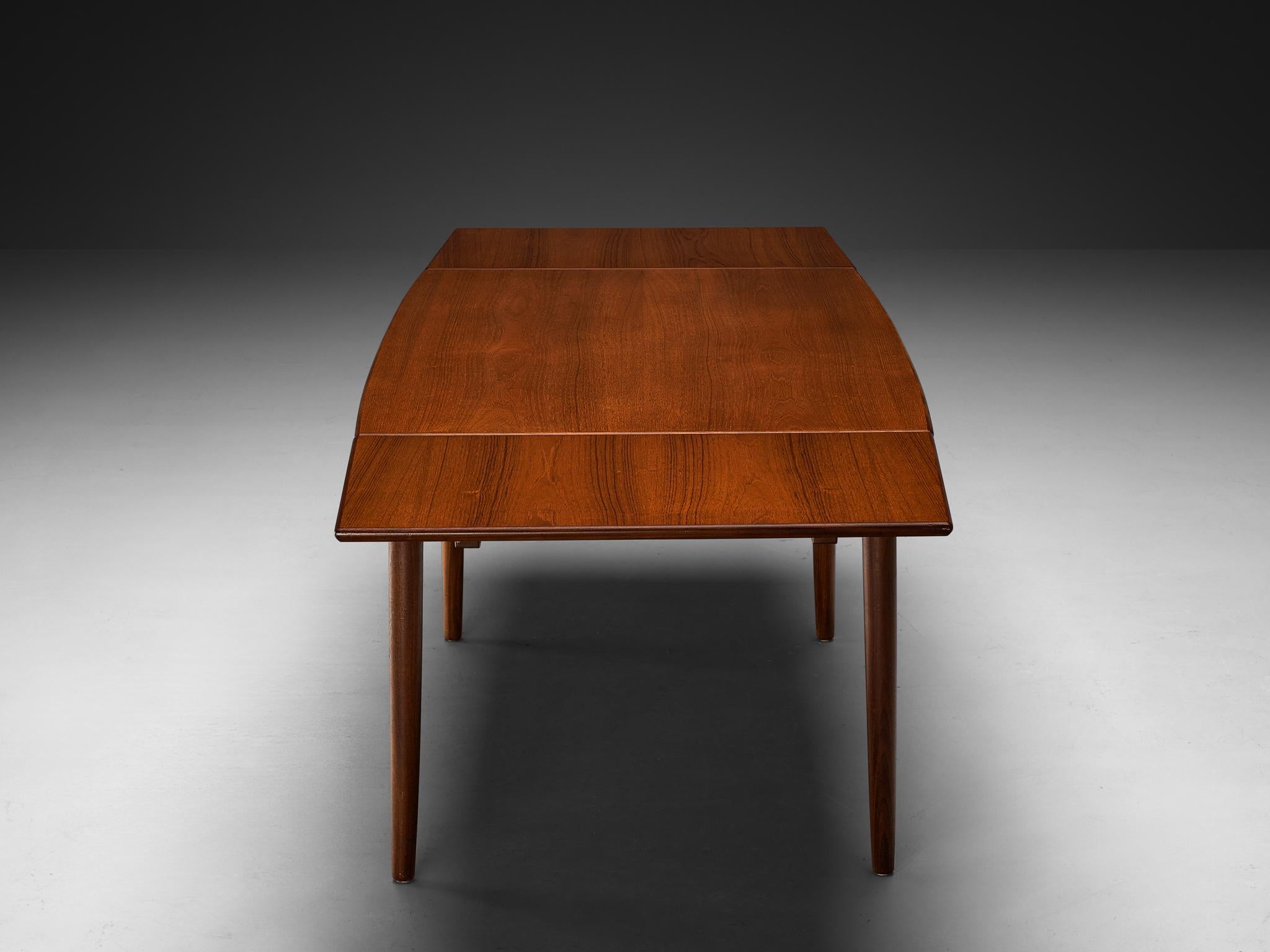 Børge Mogensen pour Søborg Møbelfabrik Table à manger extensible en teck en vente 1