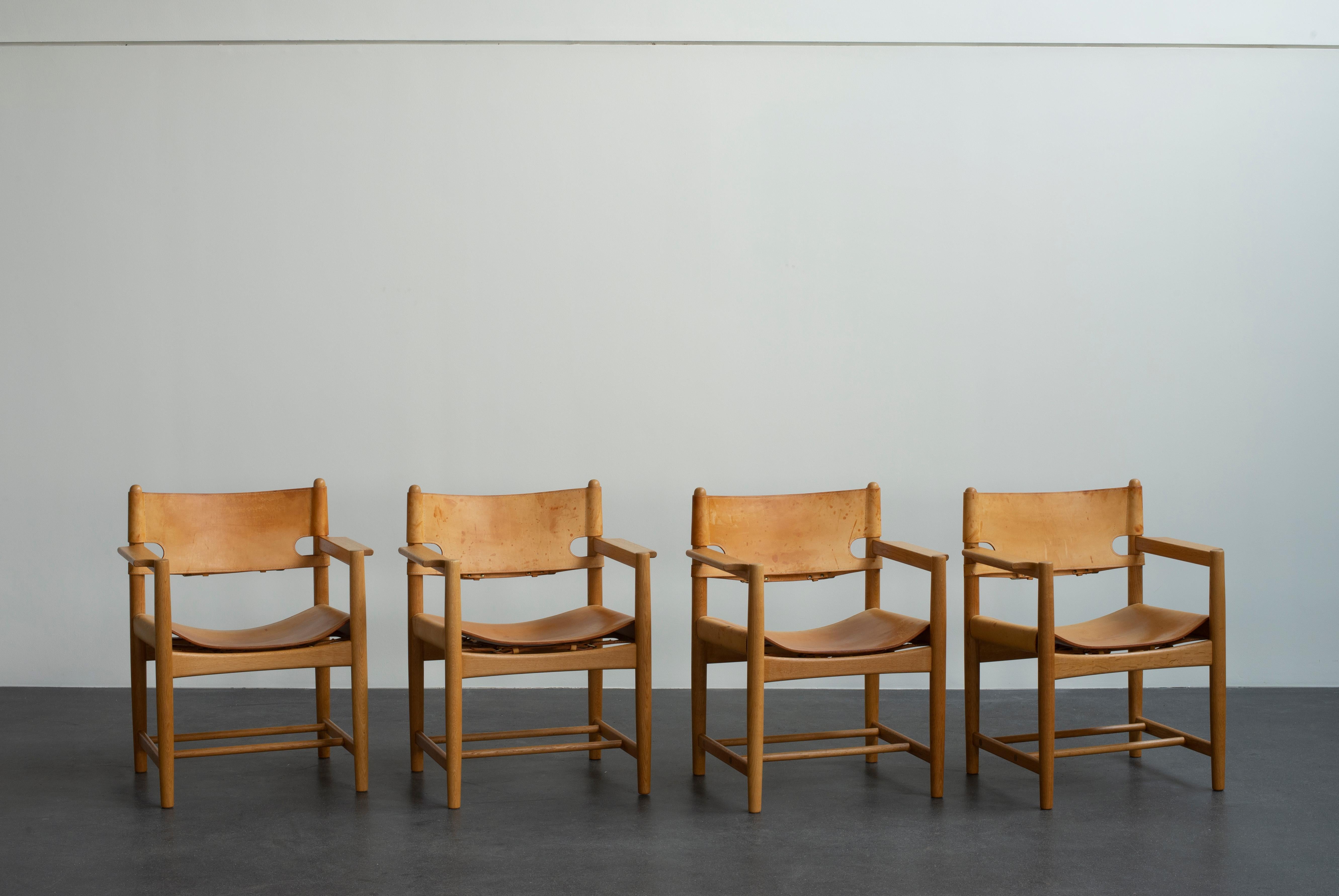 Vier Sessel von Børge Mogensen für Fredericia Furniture (Skandinavische Moderne) im Angebot
