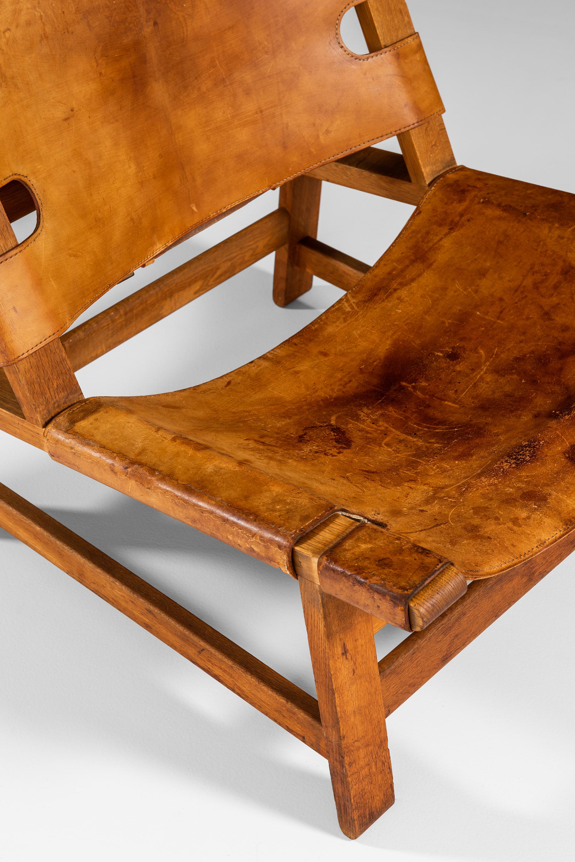 Børge Mogensen Hunting Easy Chair Model 2224 by Fredericia Stolefabrik 4