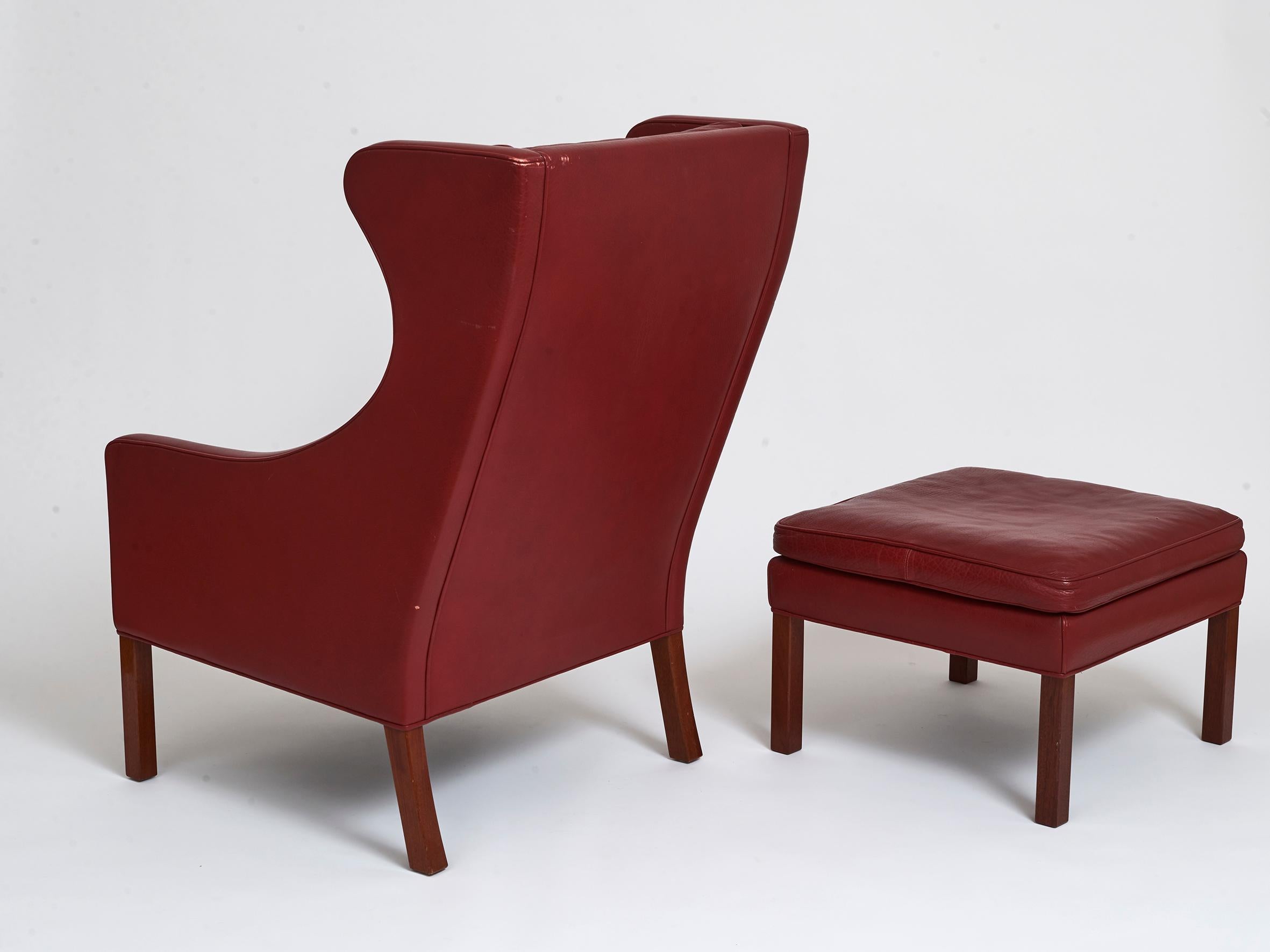Late 20th Century Børge Mogensen Lounge Chair 2204 and Footstool 2202