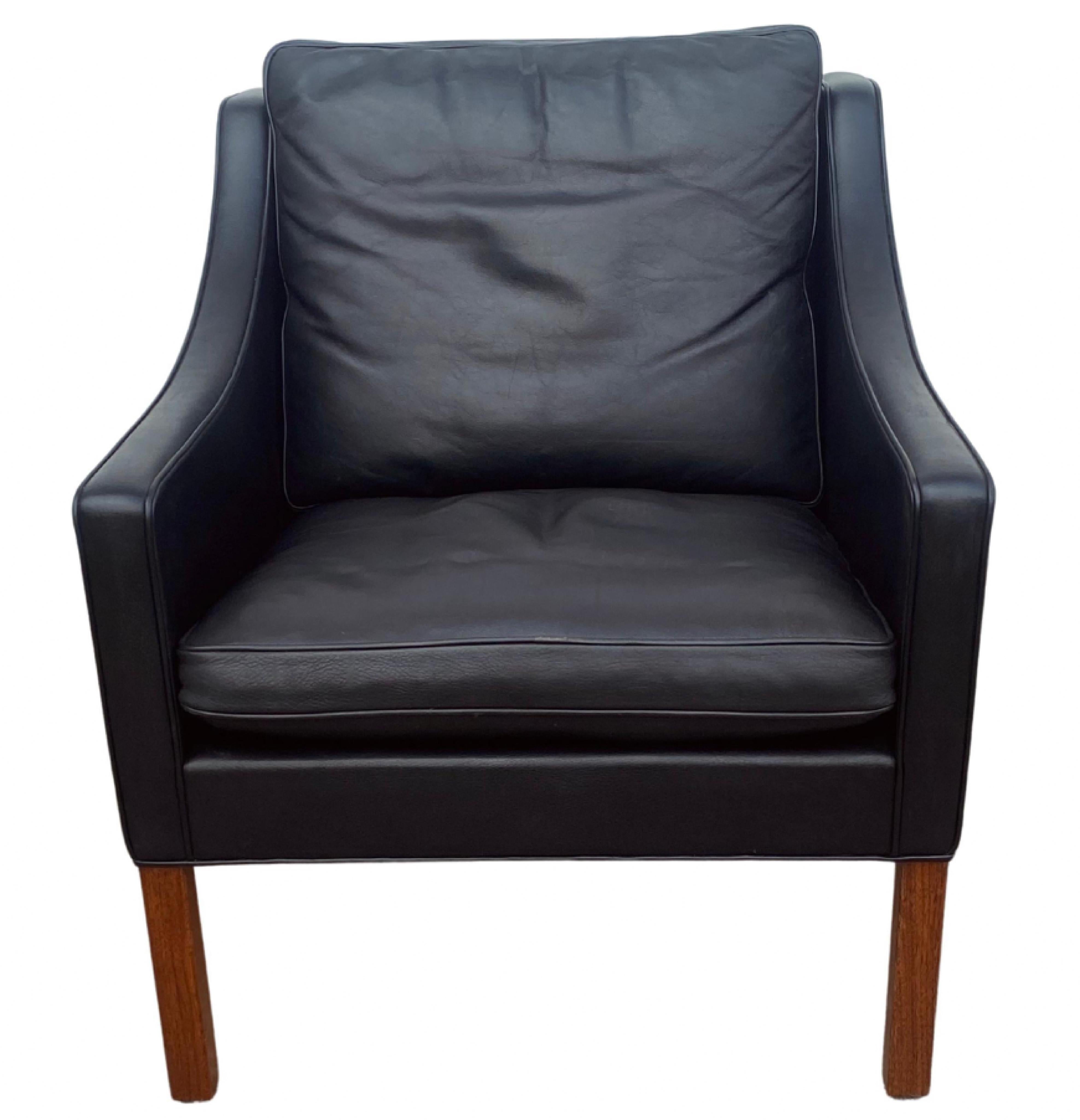 Børge Mogensen Lounge Chair Model 2207 4