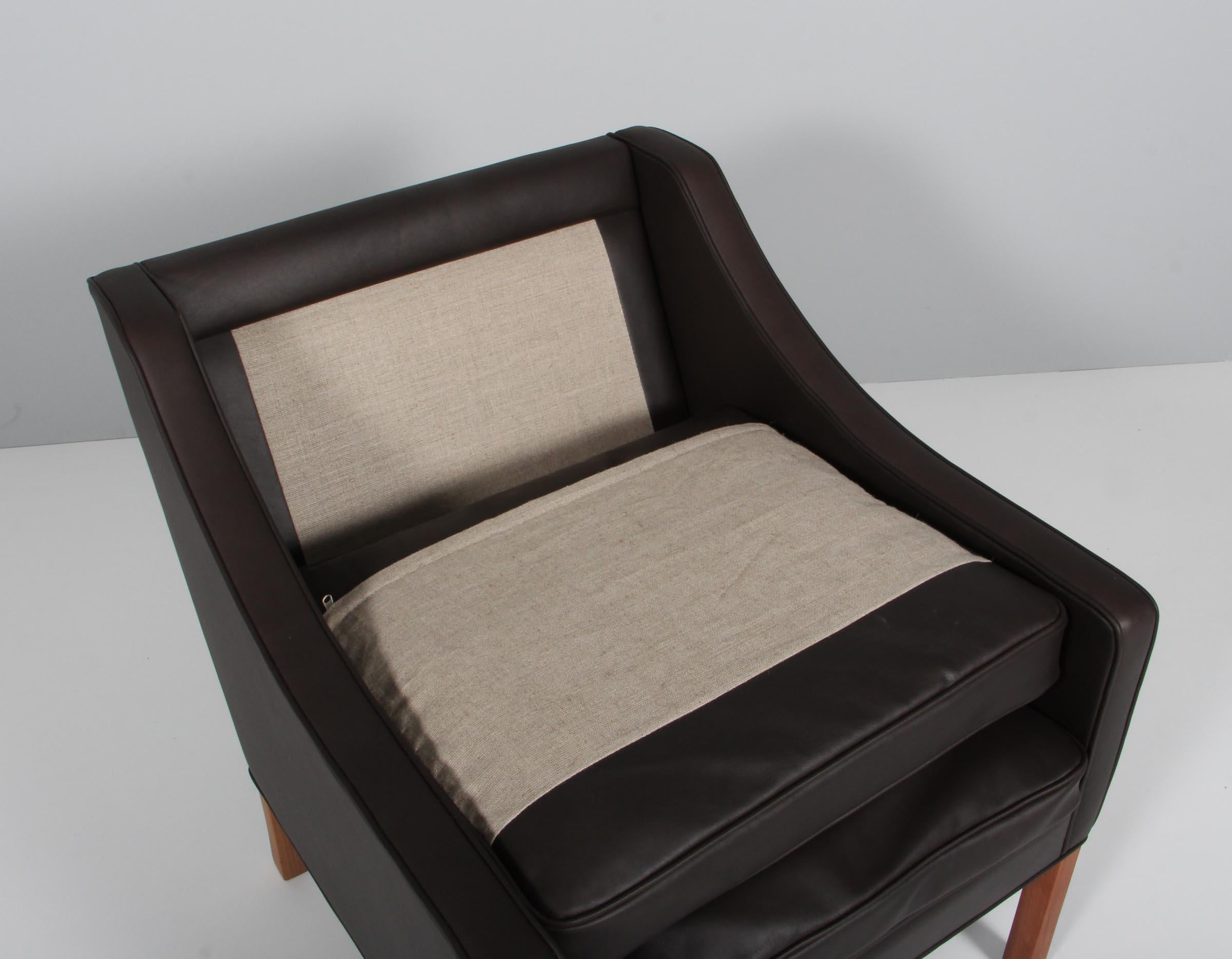 Mid-20th Century Børge Mogensen Lounge Chair, Model 2207 For Sale