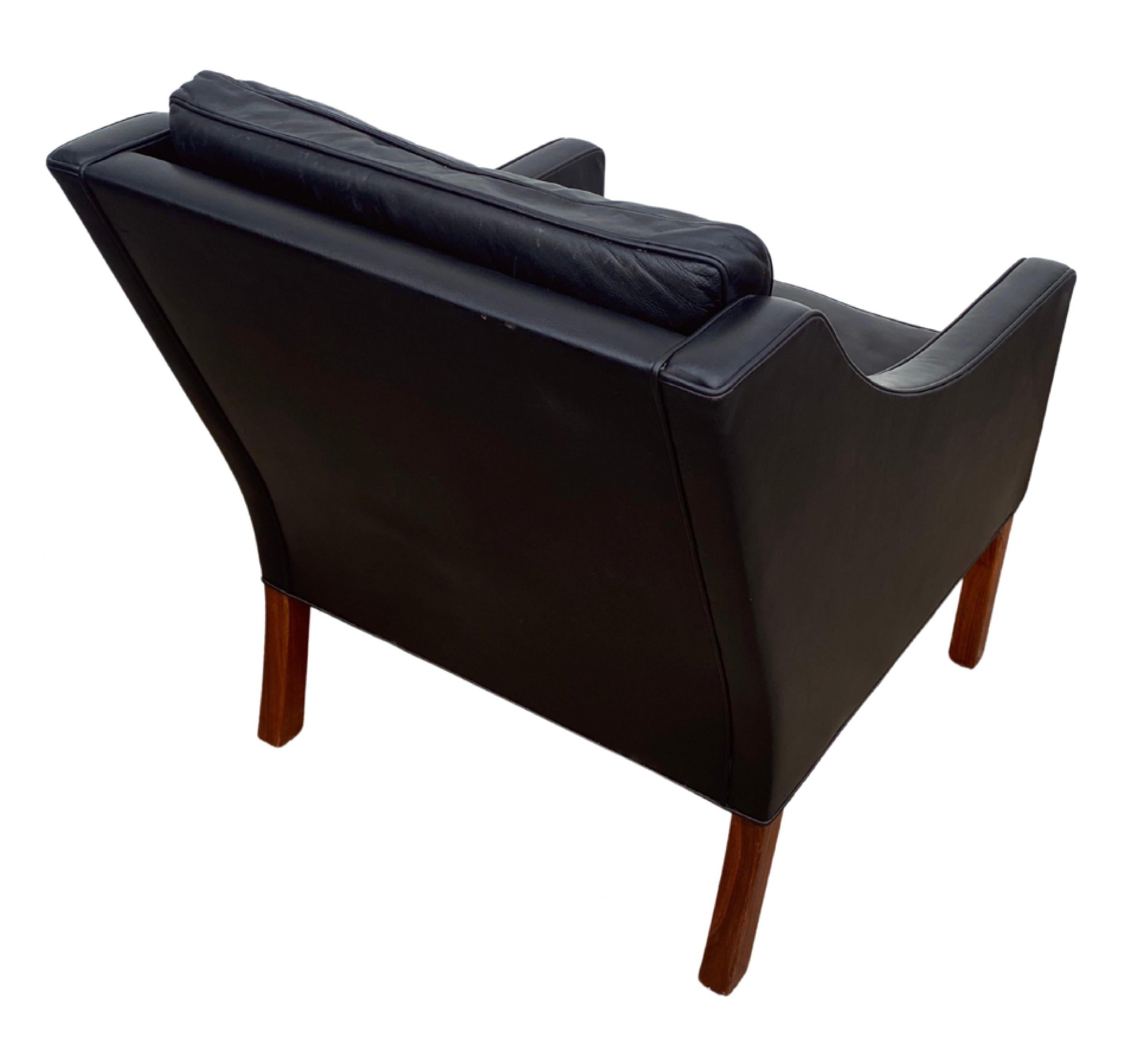 Leather Børge Mogensen Lounge Chair Model 2207