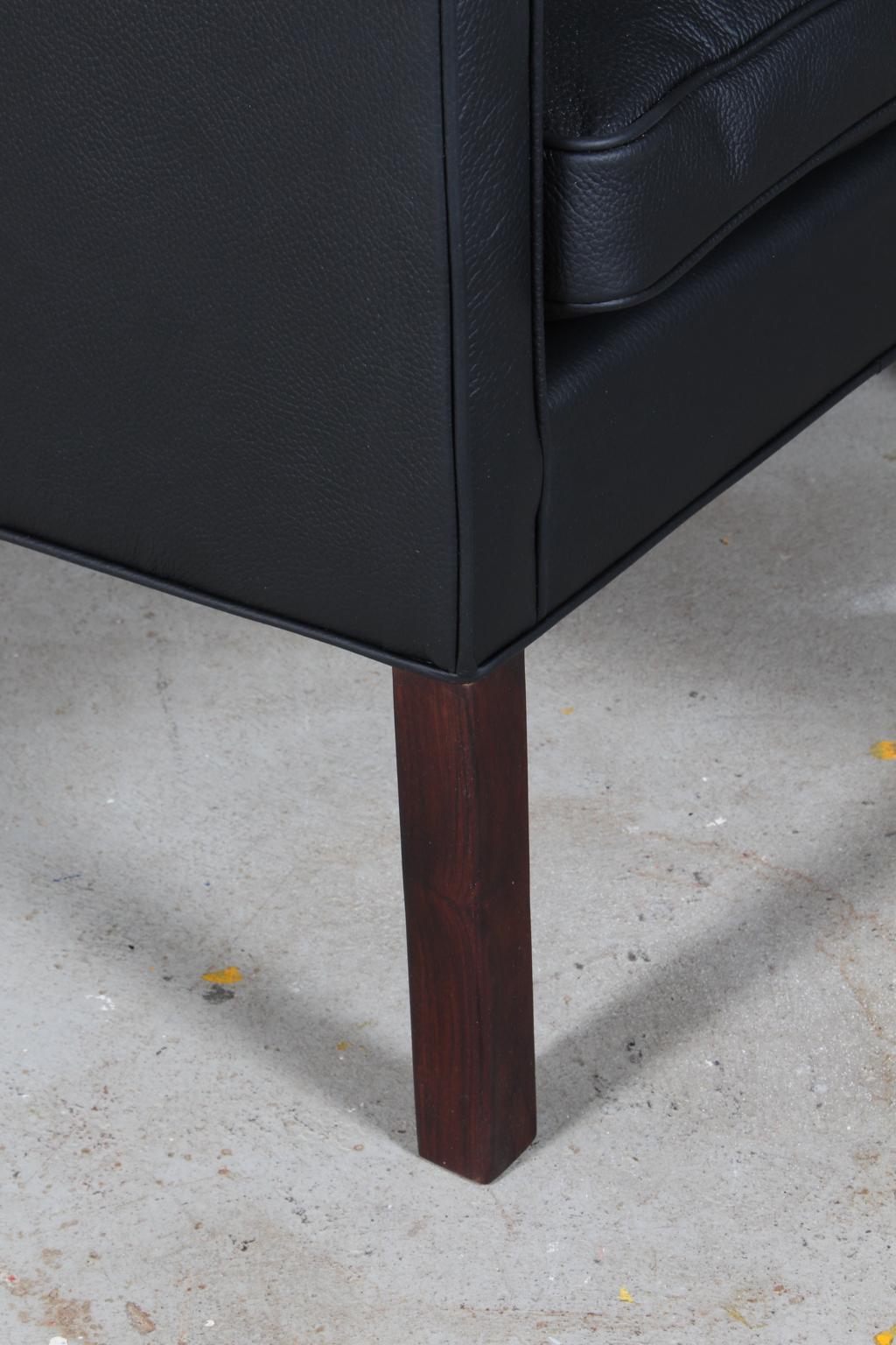 Danish Børge Mogensen Lounge Chair, Model 2207, New black leather upholstery