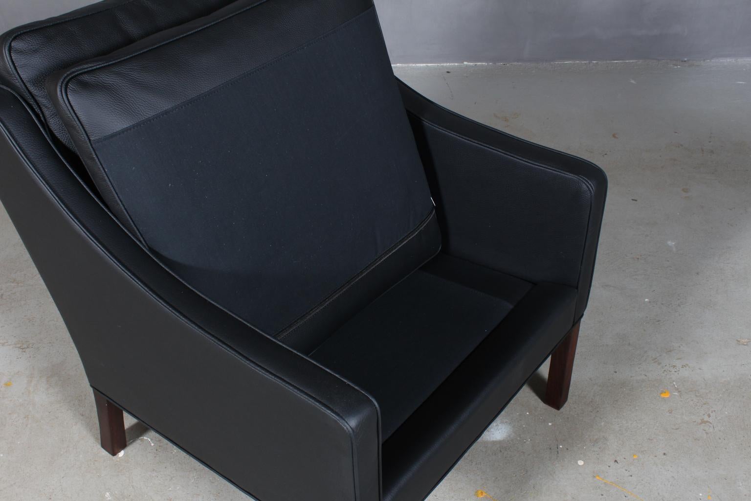 Mahogany Børge Mogensen Lounge Chair, Model 2207, New black leather upholstery