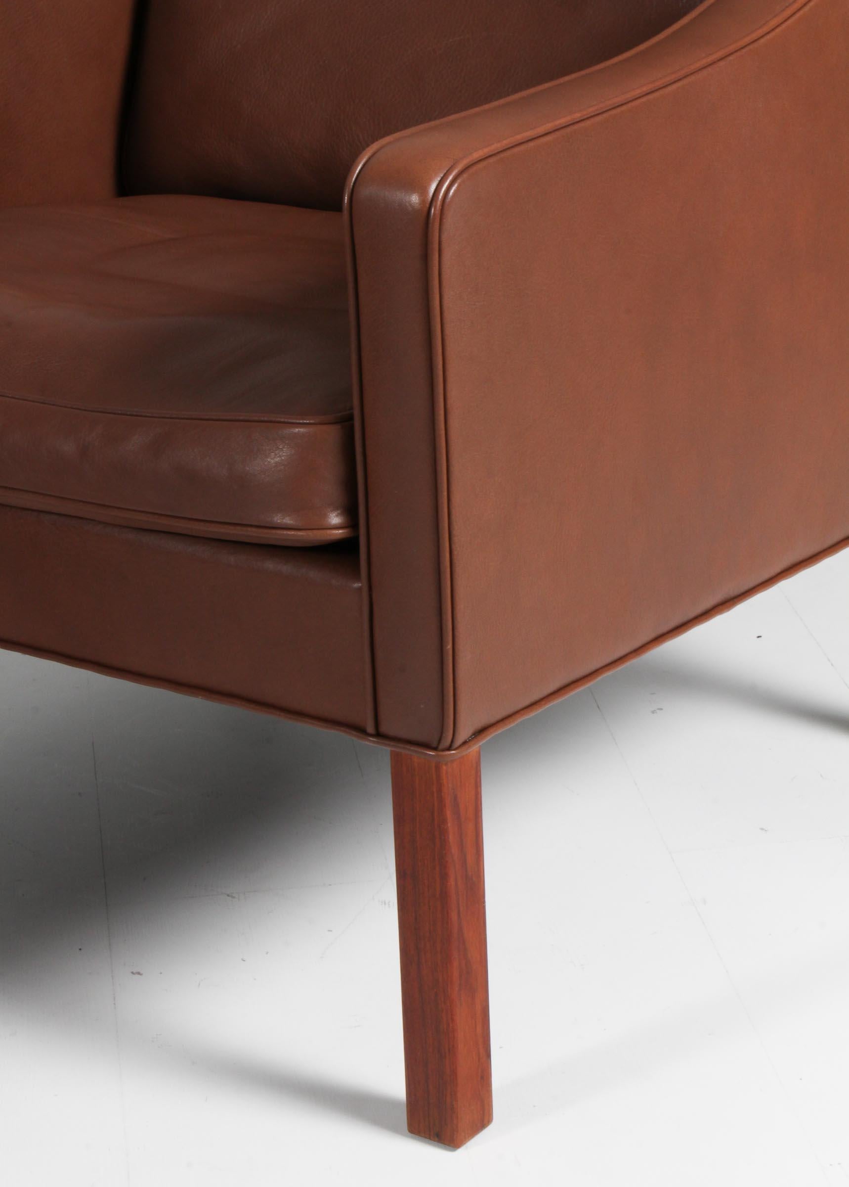 Scandinavian Modern Børge Mogensen Lounge Chair, model 2207, original upholstery