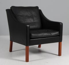 Børge Mogensen Lounge Chair, model 2207, original upholstery