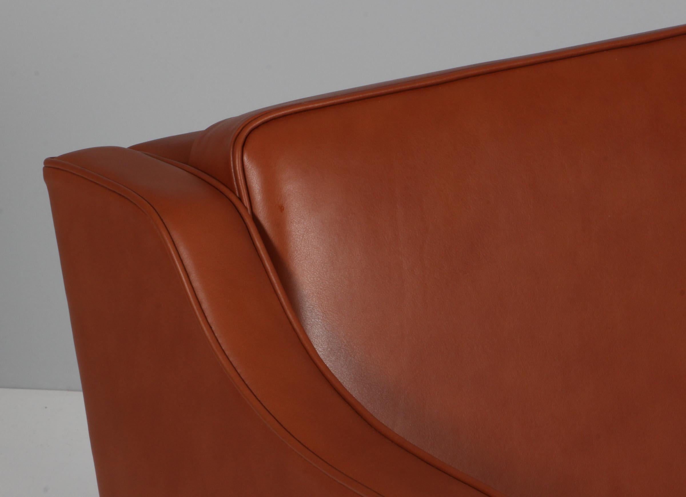 Scandinavian Modern Børge Mogensen Lounge Chair, Model 2321, cognac full grain For Sale