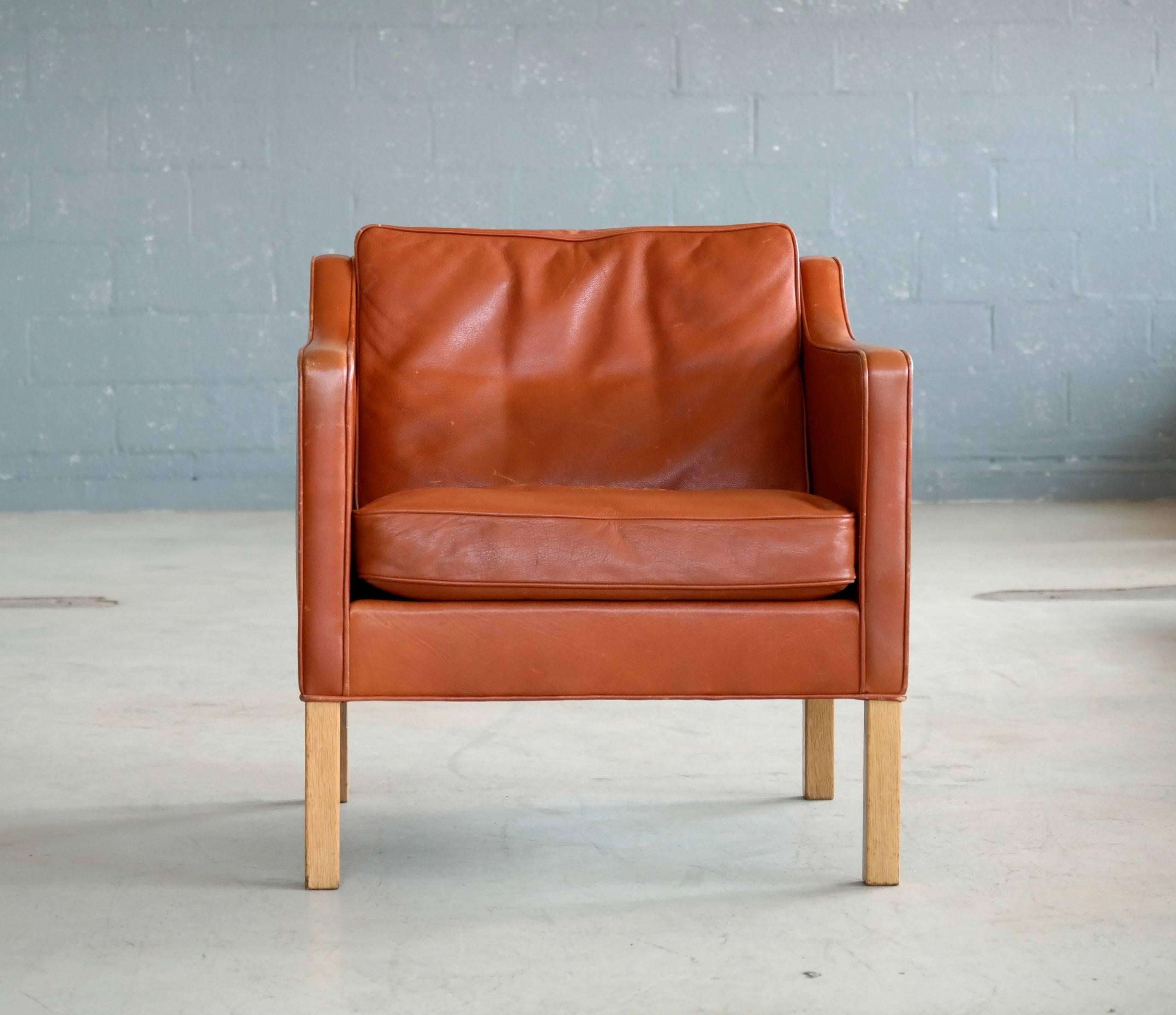 Scandinavian Modern Børge Mogensen Lounge Chair Model 2421 in Down Filled Cognac Colored Leather
