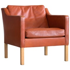 Børge Mogensen Lounge Chair Model 2421 in Down Filled Cognac Colored Leather