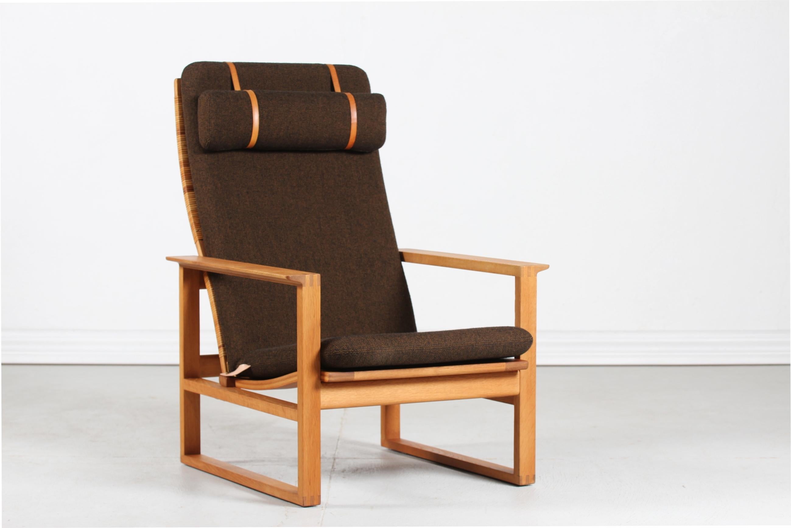 Mid-Century Modern Børge Mogensen Lounge Sled Chair 2254 of Oak + Cane by Fredericia Furniture 60s