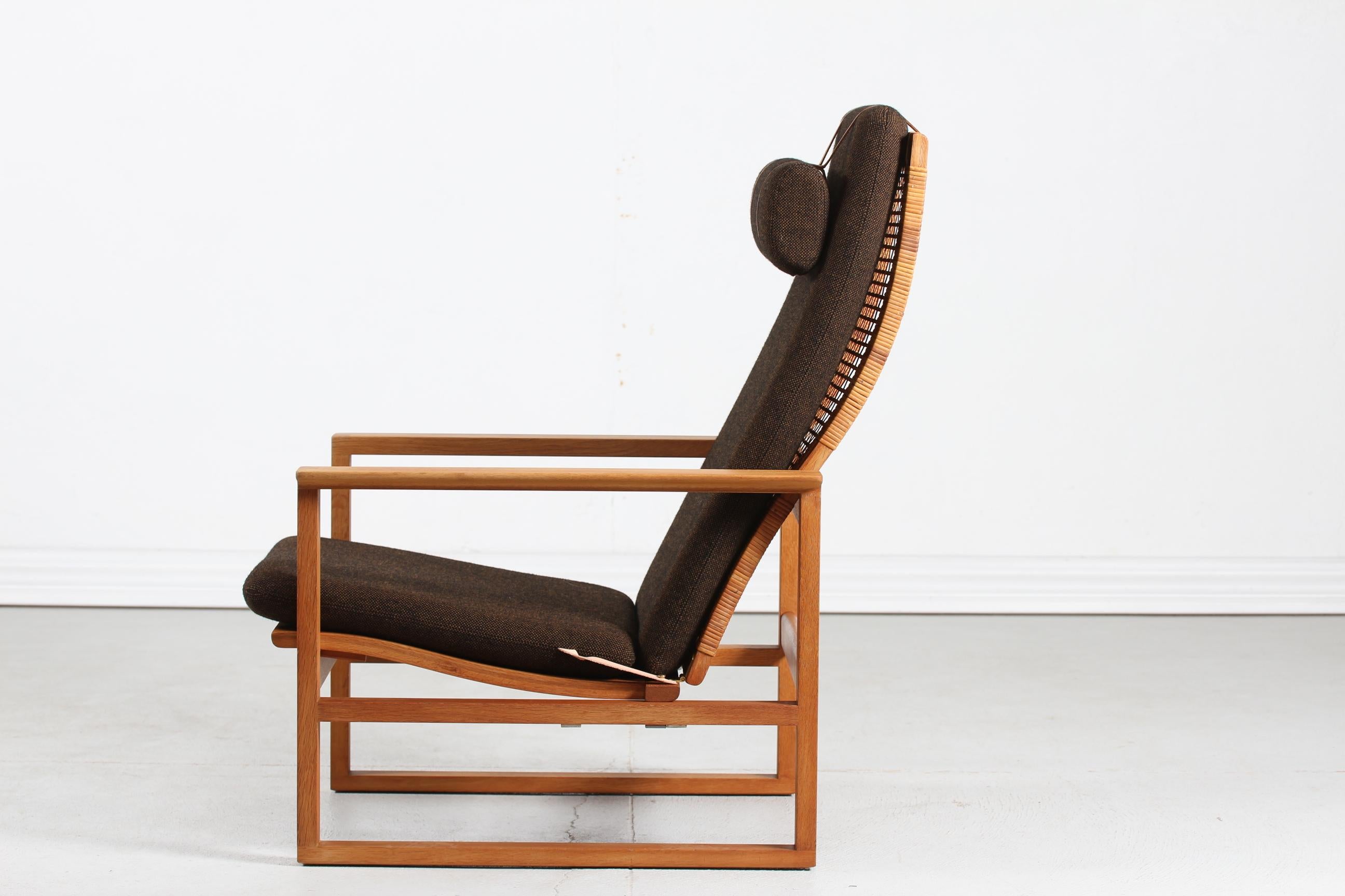 Børge Mogensen Lounge Sled Chair 2254 of Oak + Cane by Fredericia Furniture 60s 1
