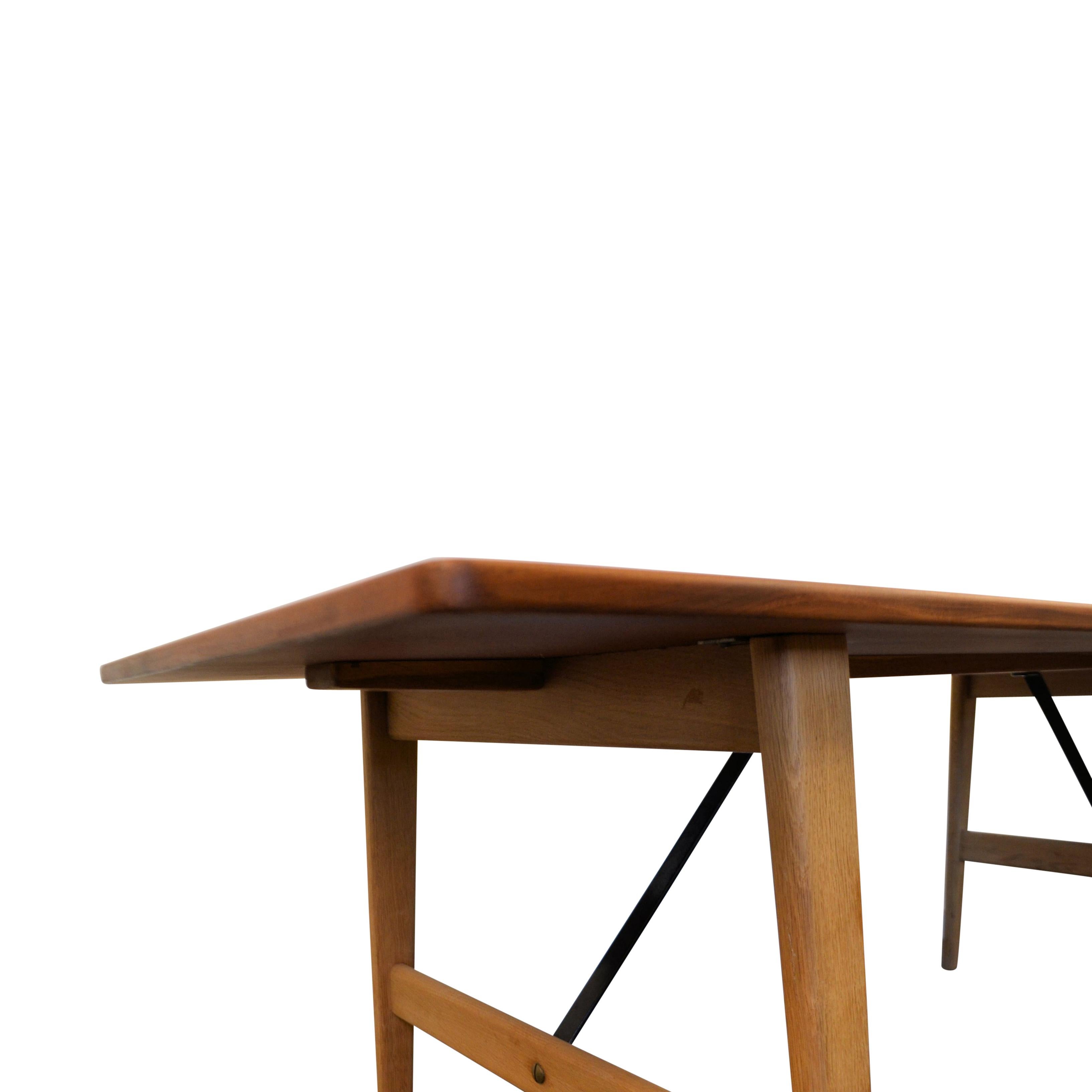 Metal Børge Mogensen Low Dining Table, Model 281