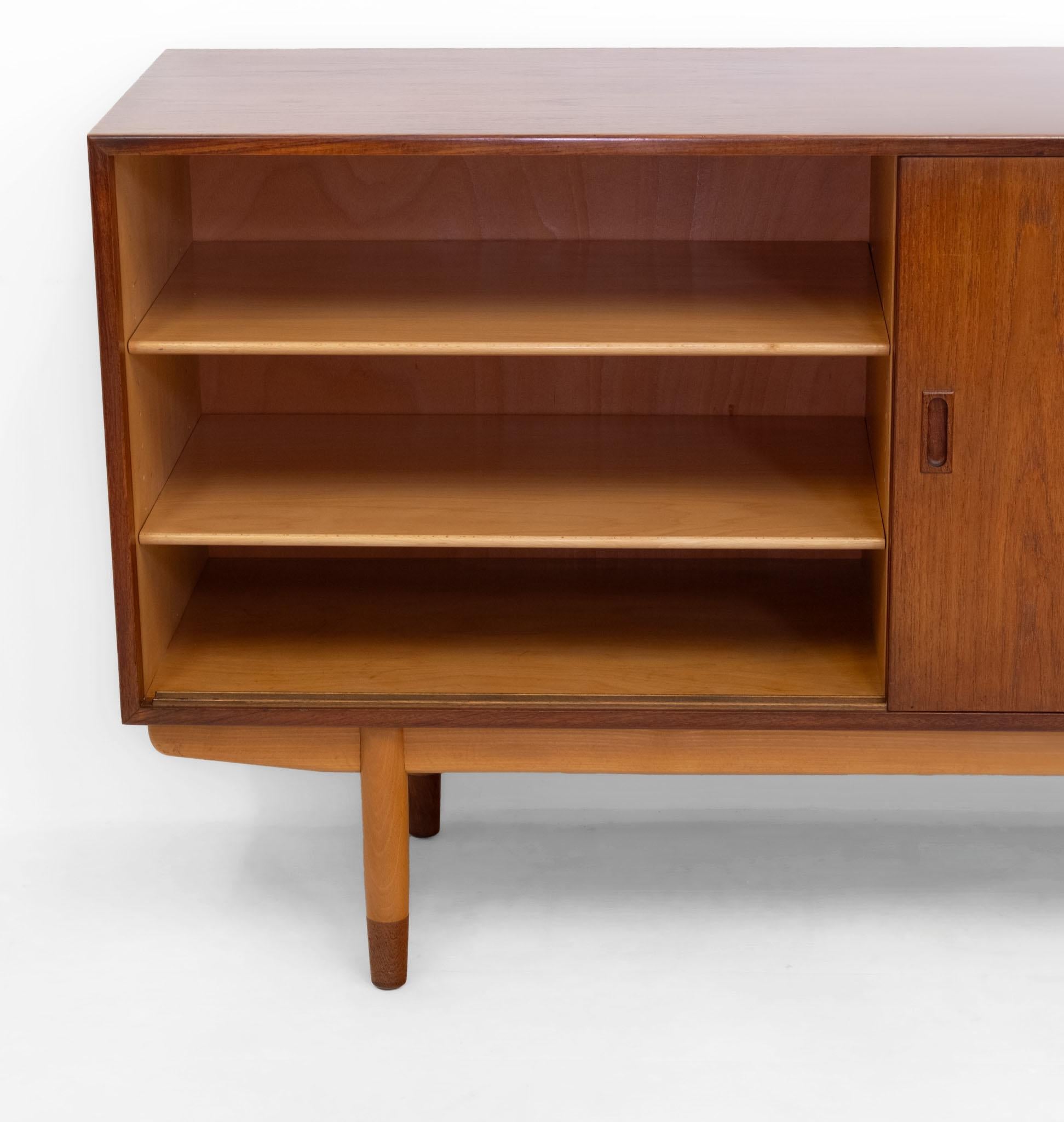 Børge Mogensen Mid Century Sideboard für Soborg Mobler Modell 160 im Angebot 1