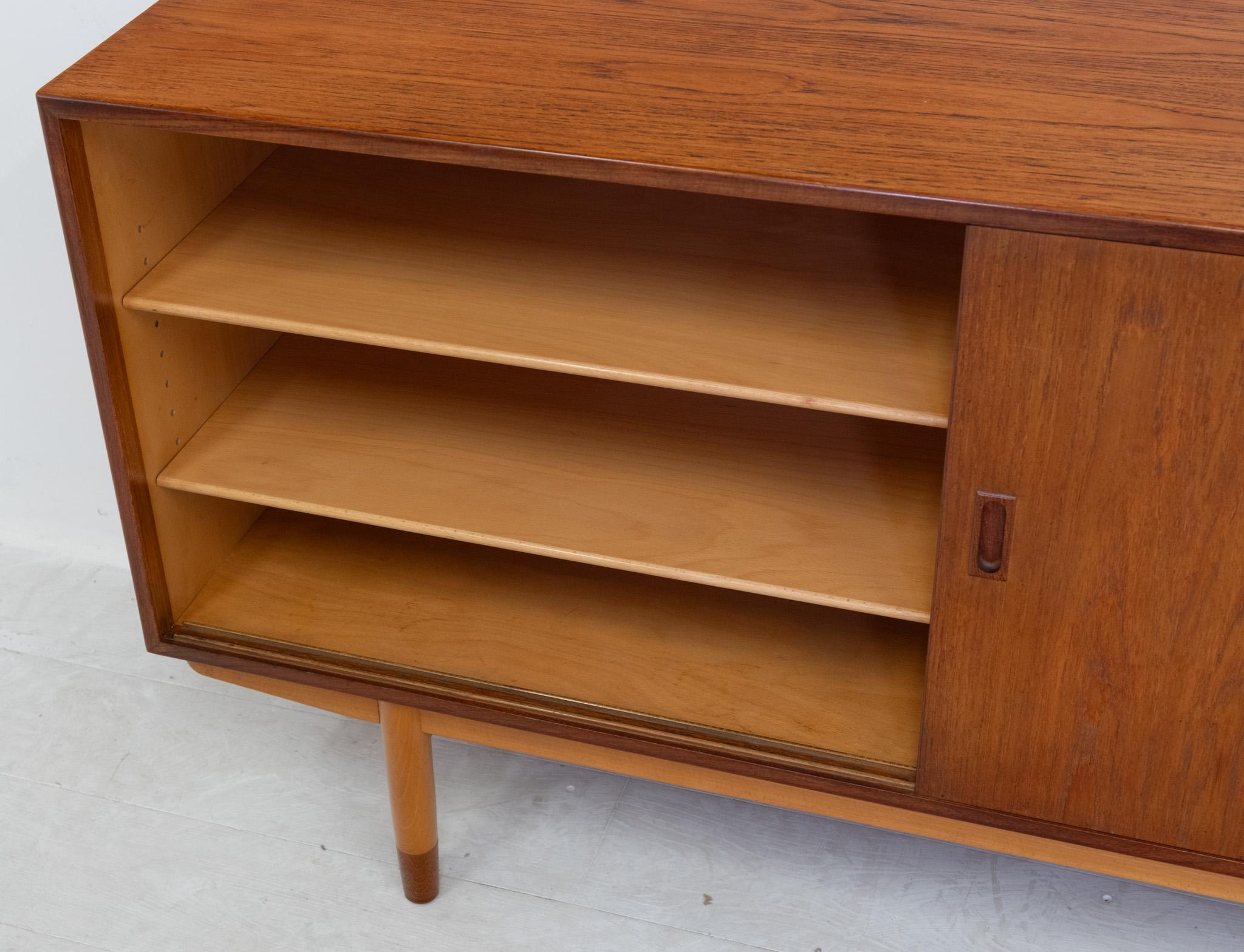 Børge Mogensen Mid Century Sideboard für Soborg Mobler Modell 160 im Angebot 2