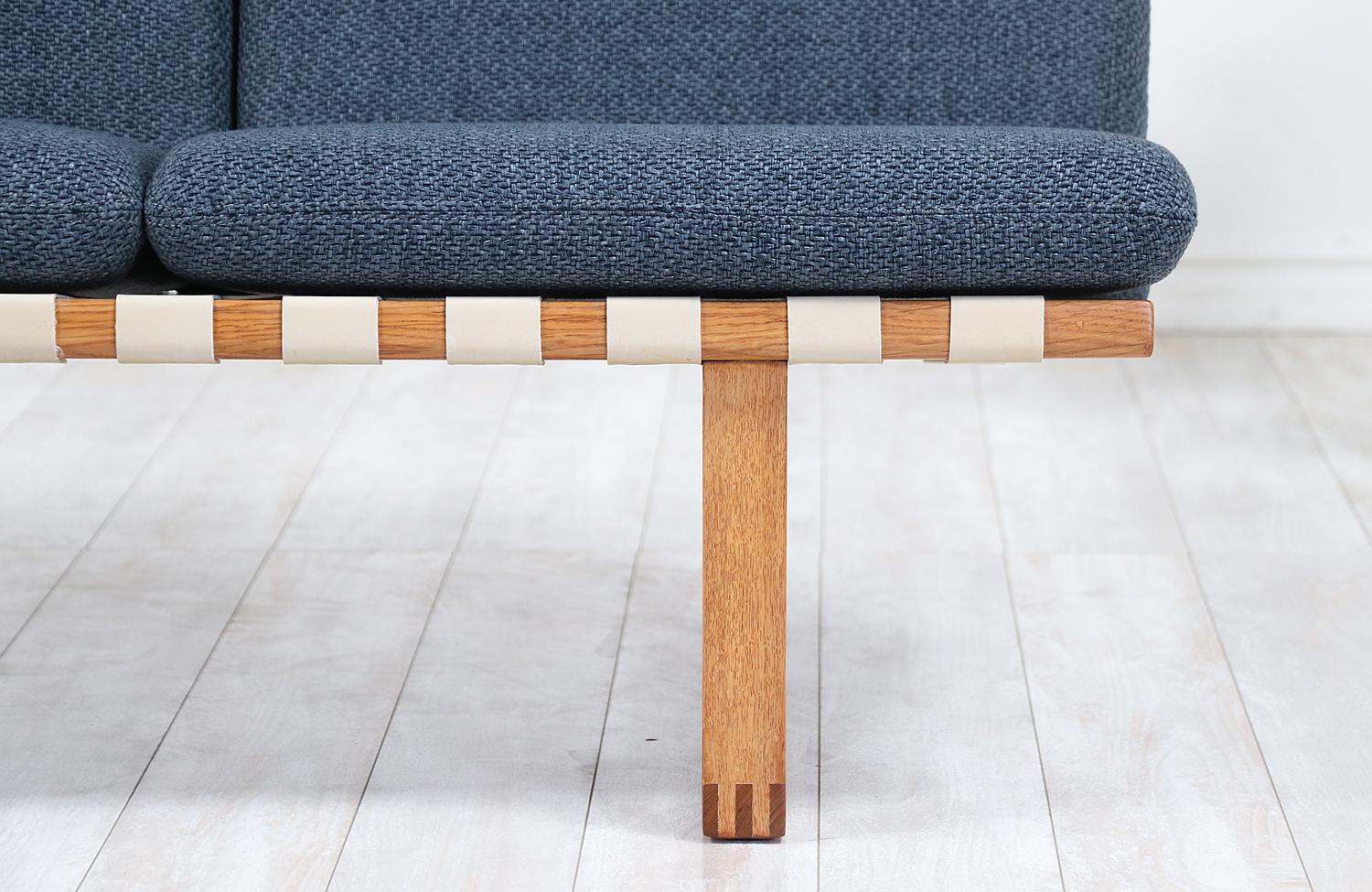 Fabric Børge Mogensen Model 211 Oak Wood Sofa for Fredericia Stolefabrik