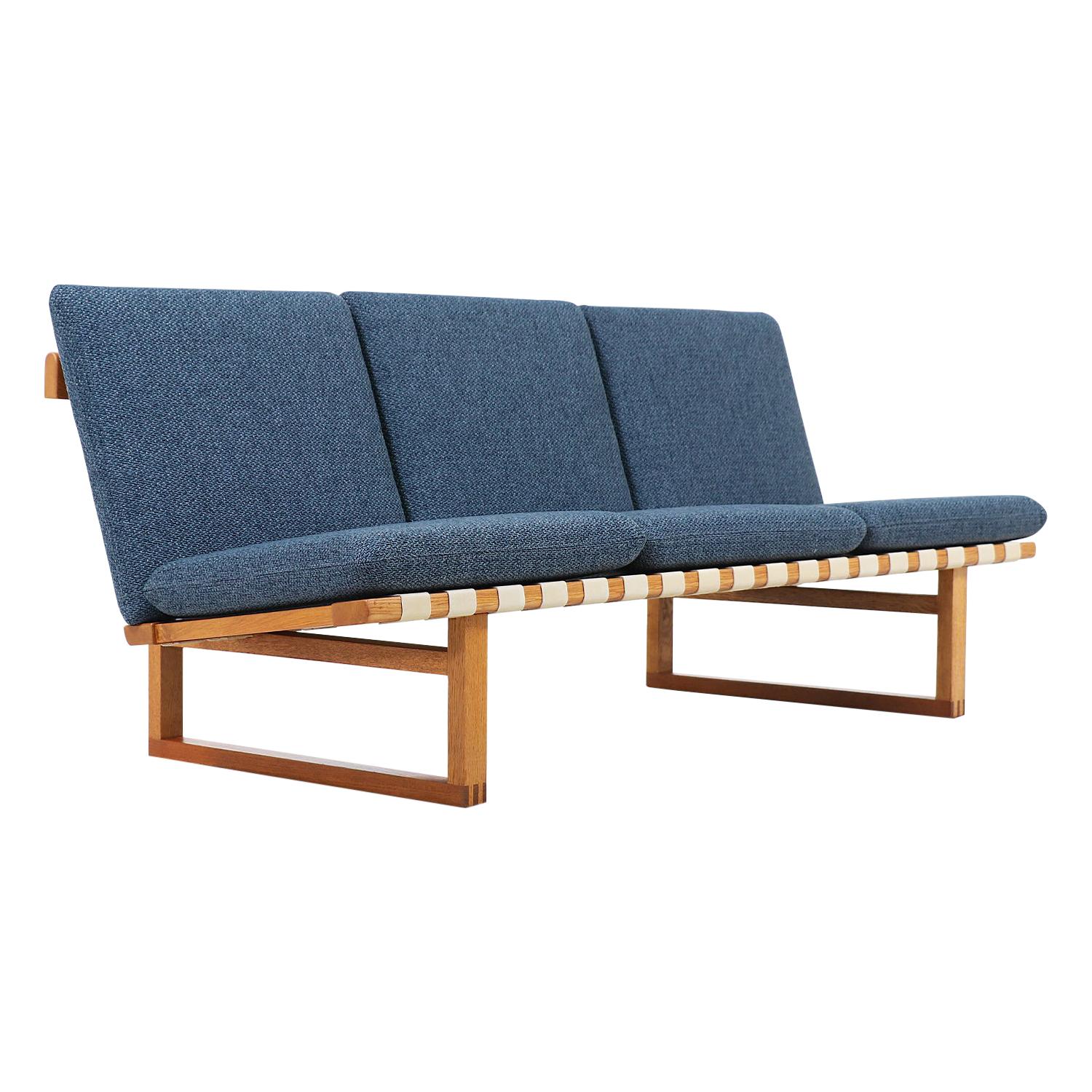 Børge Mogensen Model 211 Oak Wood Sofa for Fredericia Stolefabrik