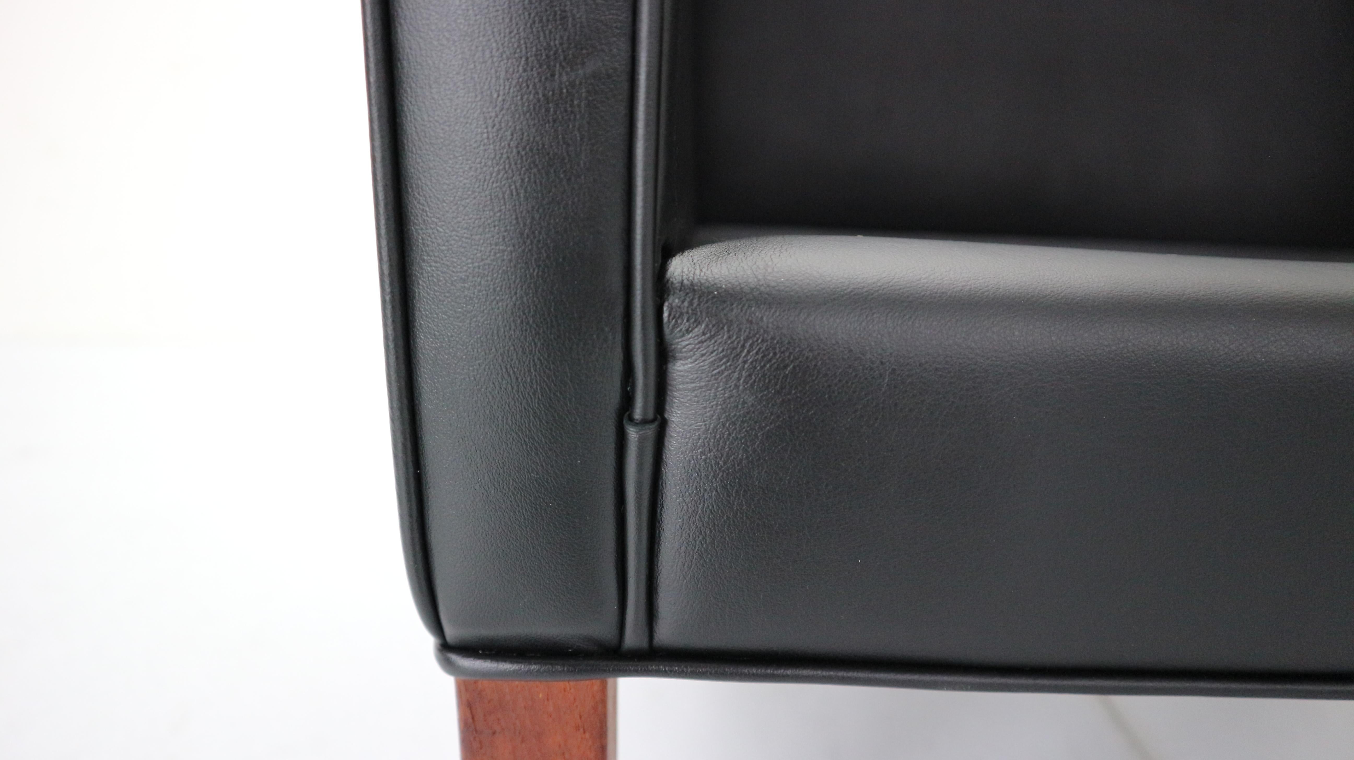 Børge Mogensen Model #2207 Black Leather Lounge Chair, 1960s Denmark 12
