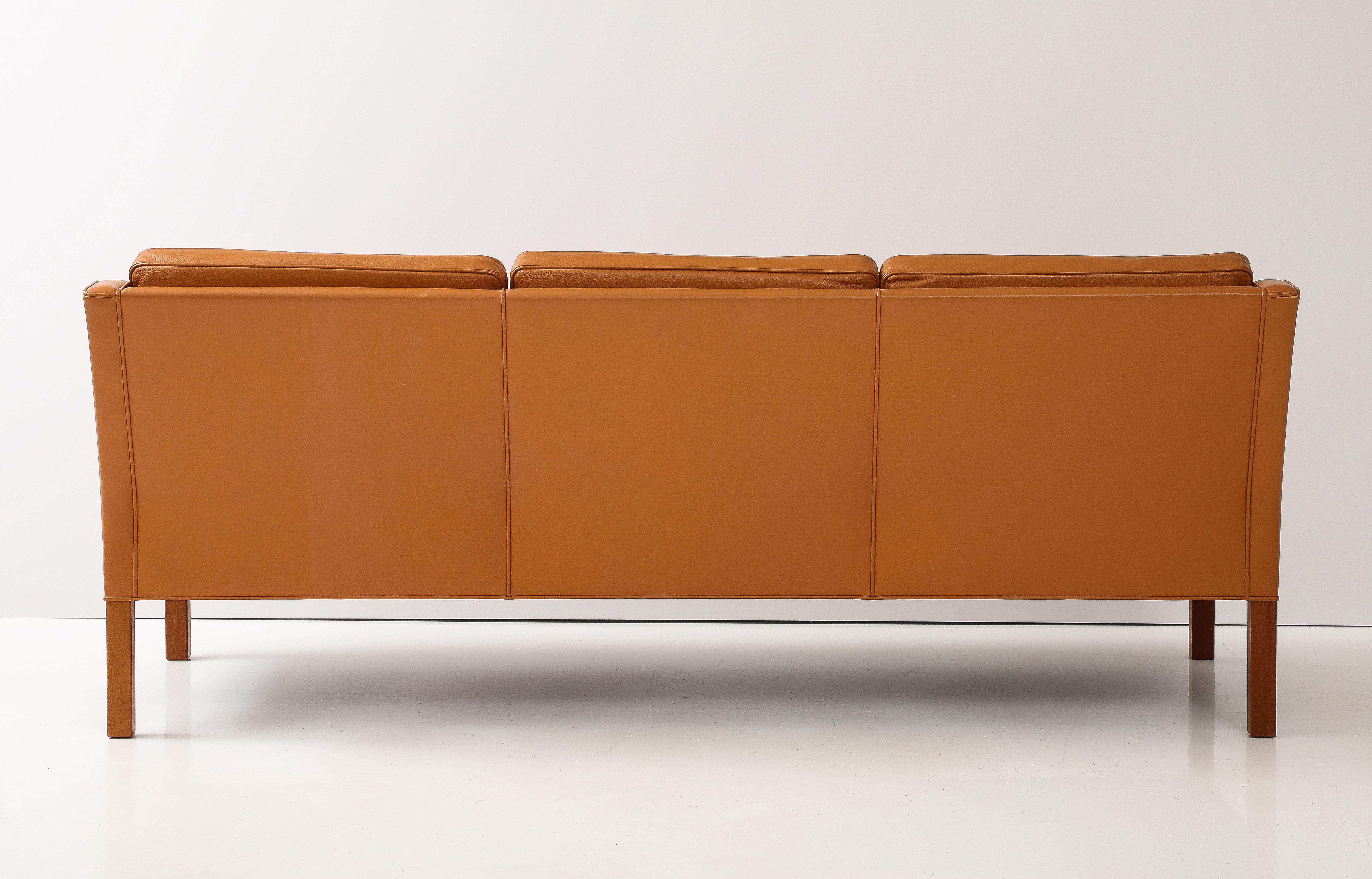 Børge Mogensen model 2209 Sofa for Fredericia, Denmark, 1962, Labelled 1