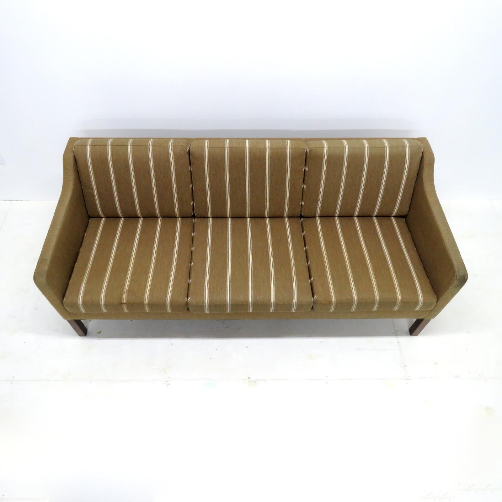 Børge Mogensen Modell #2223 Dreisitziges Sofa, 1960 (Skandinavische Moderne)