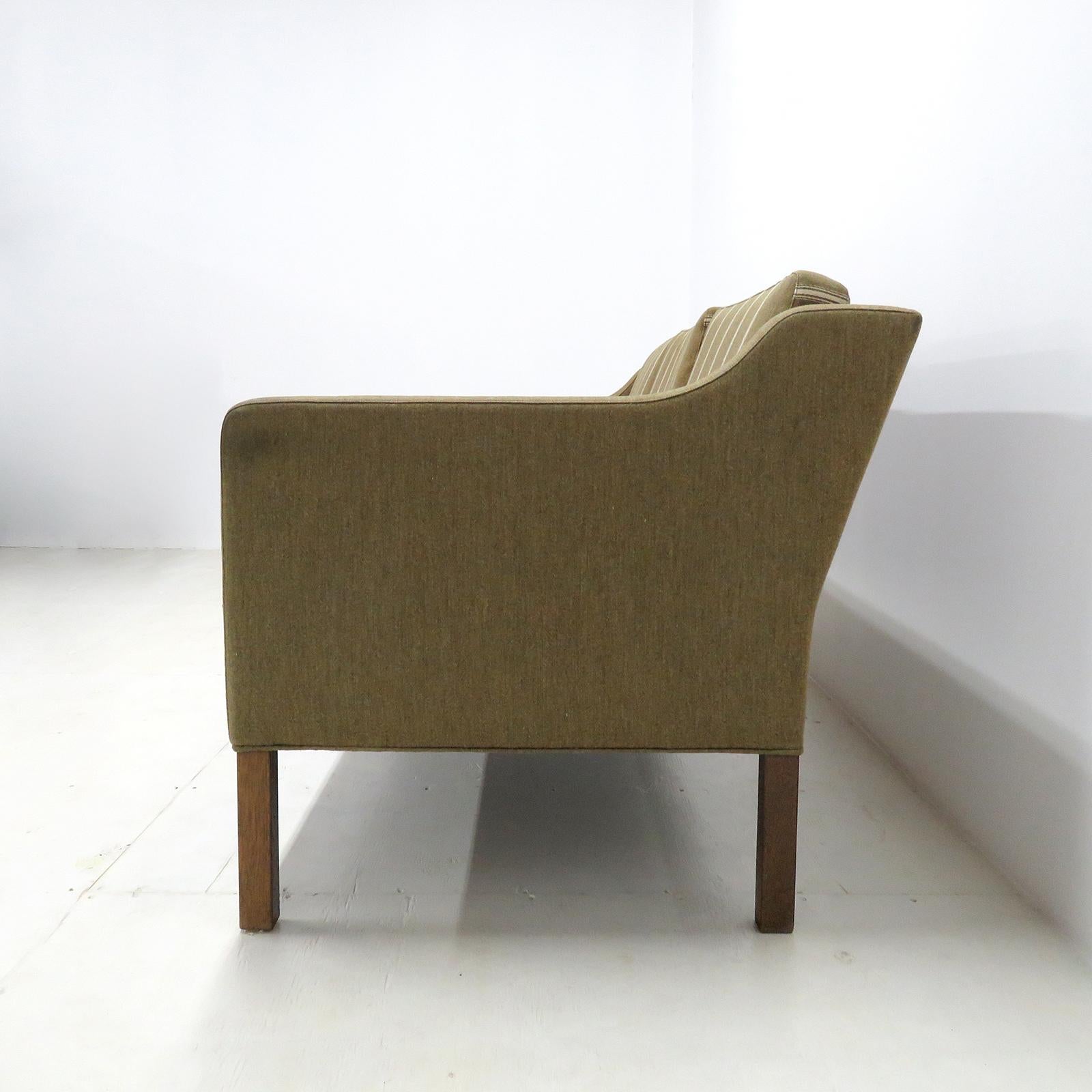 Børge Mogensen Modell #2223 Dreisitziges Sofa, 1960 im Zustand „Gut“ im Angebot in Los Angeles, CA