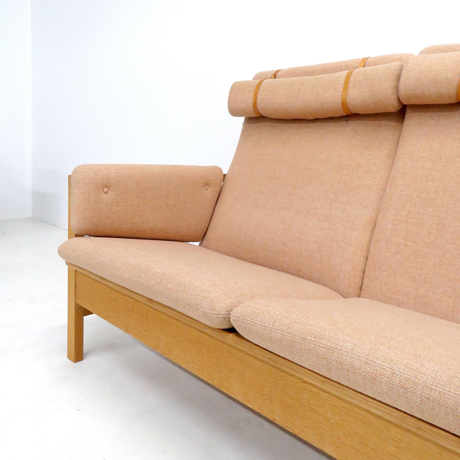 Børge Mogensen Model #2253 Three-Seat Sofa, 1960 In Good Condition For Sale In Los Angeles, CA