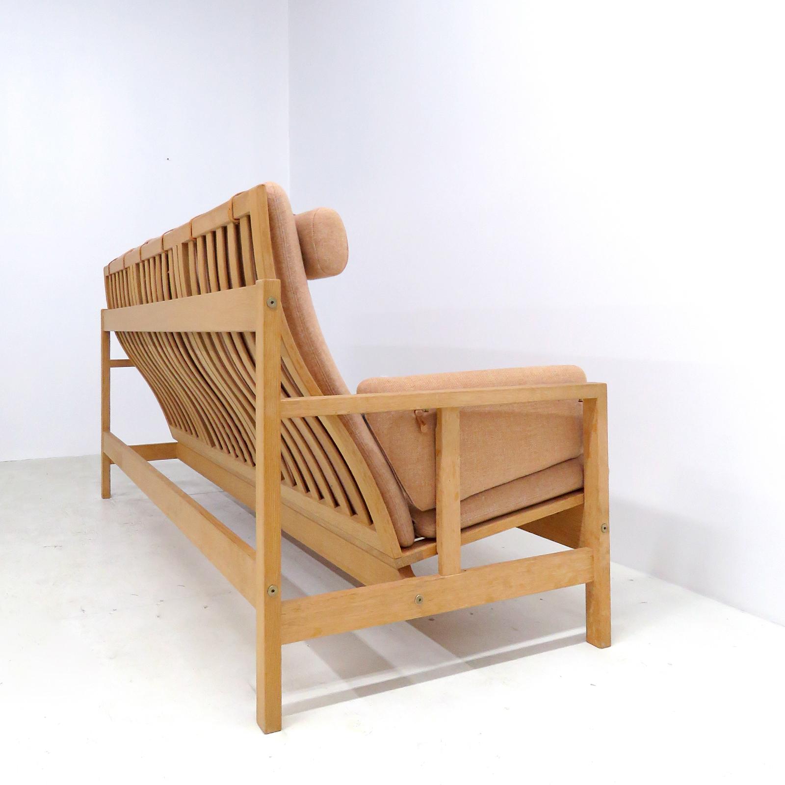 Laine Canapé trois places Børge Mogensen, modèle n°2253, 1960 en vente