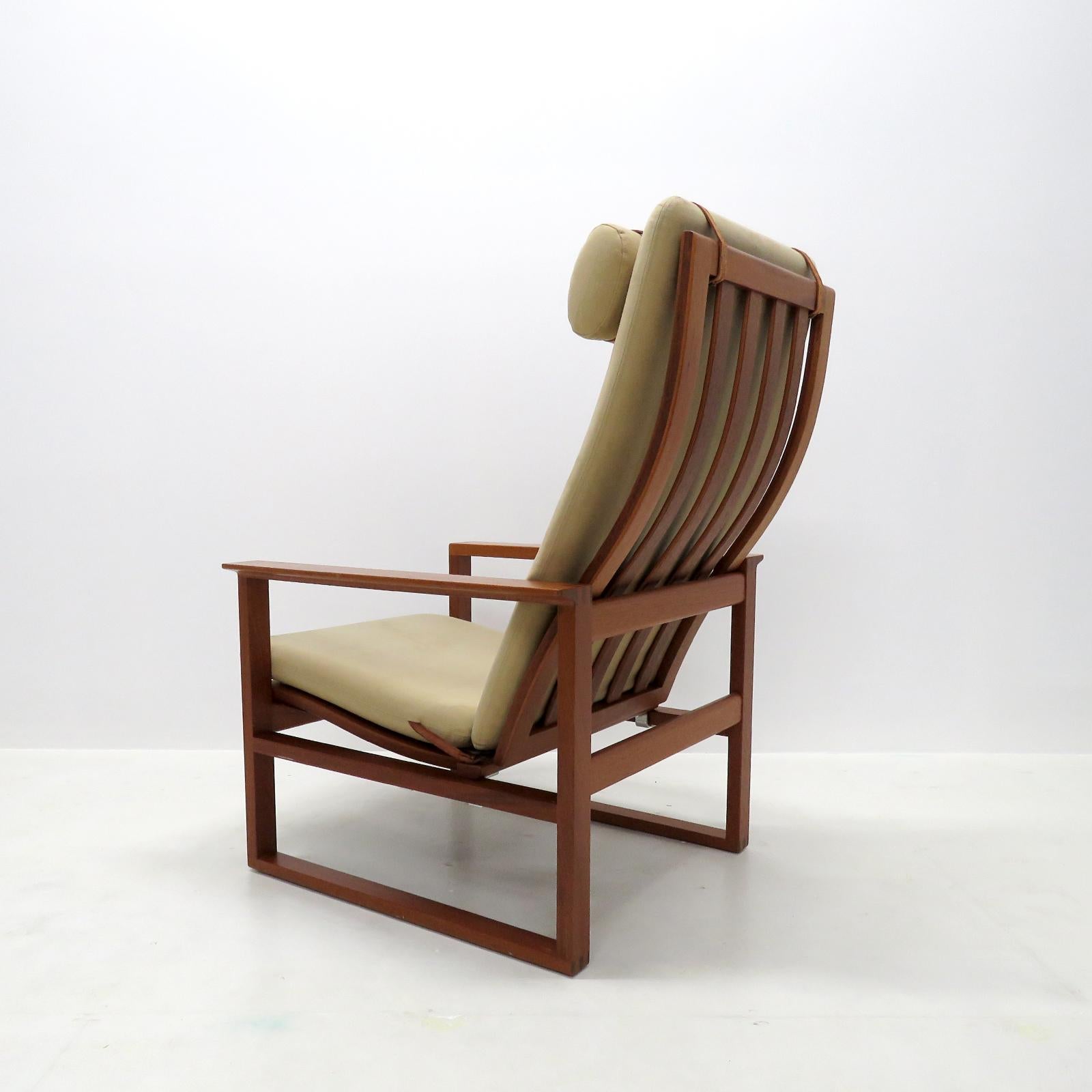 Swedish Børge Mogensen, Model 2254 Lounge Chair, 1956 For Sale