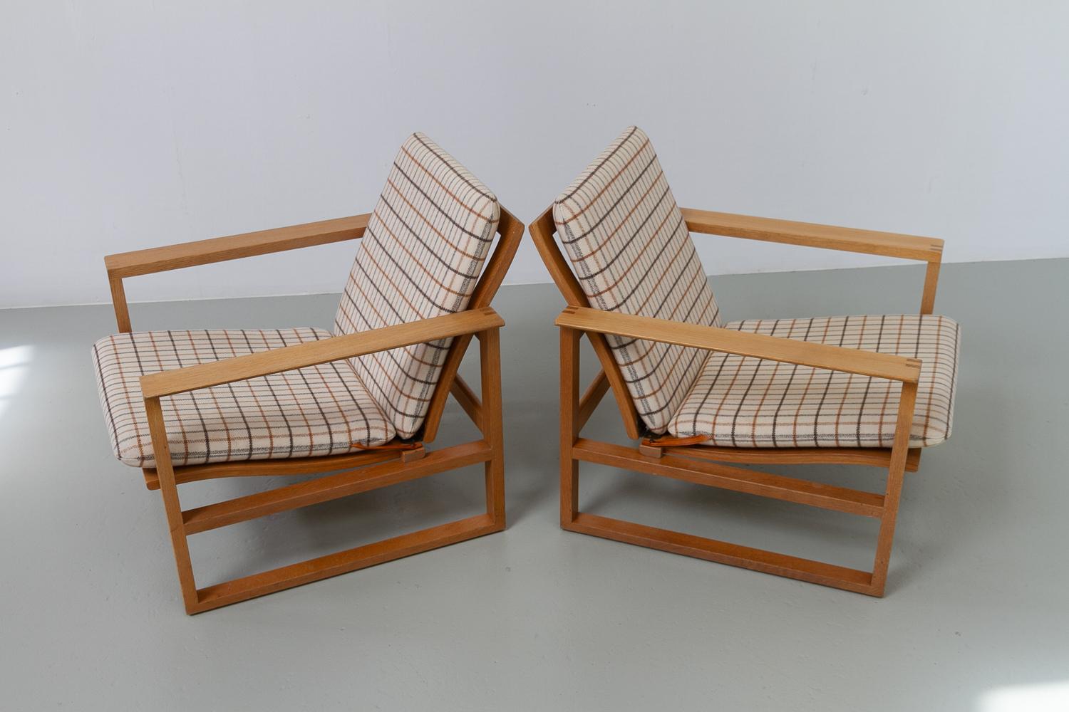 Scandinave moderne Chaises longues Børge Mogensen modèle 2256, années 1960. Ensemble de 2. en vente