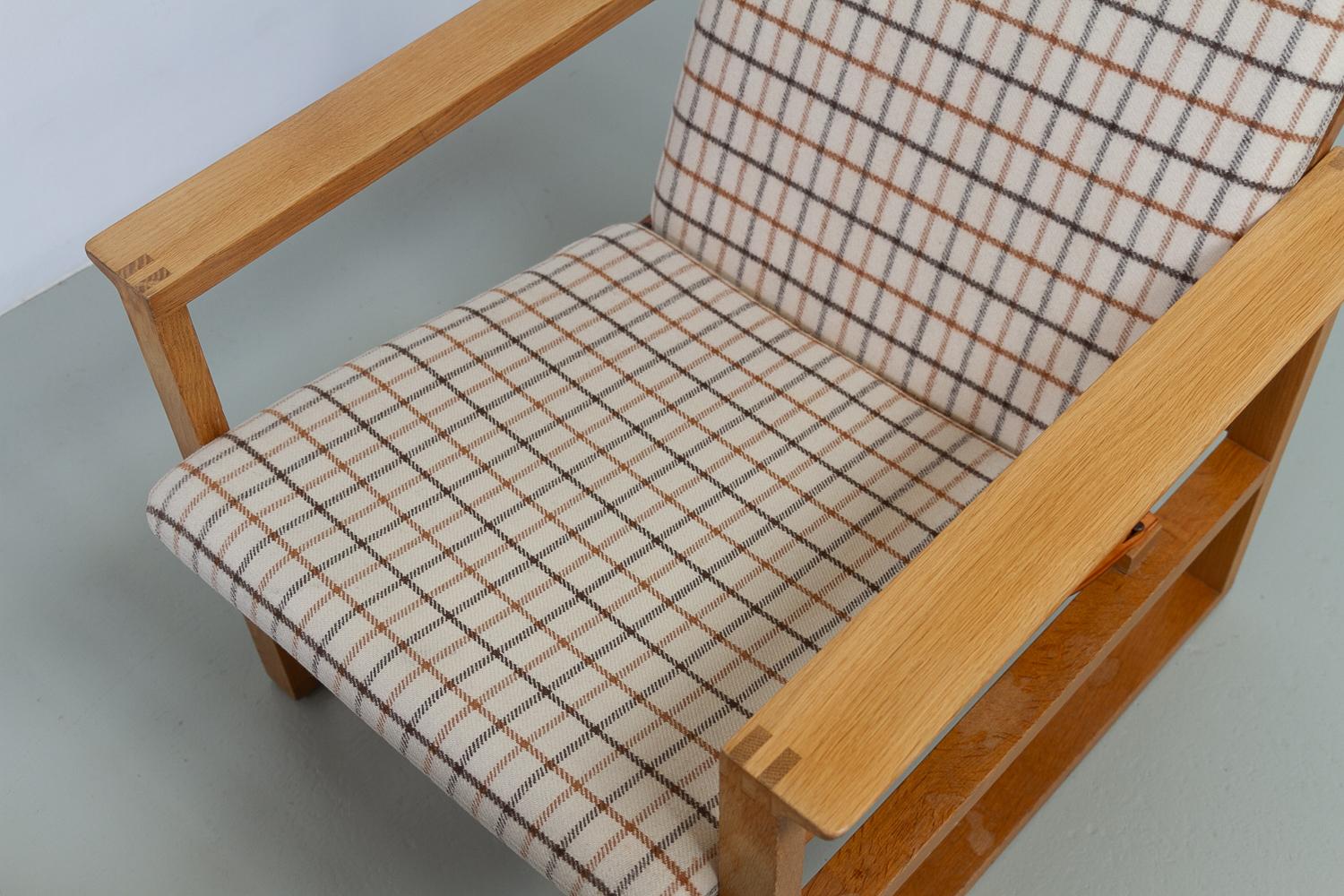 Milieu du XXe siècle Chaises longues Børge Mogensen modèle 2256, années 1960. Ensemble de 2. en vente