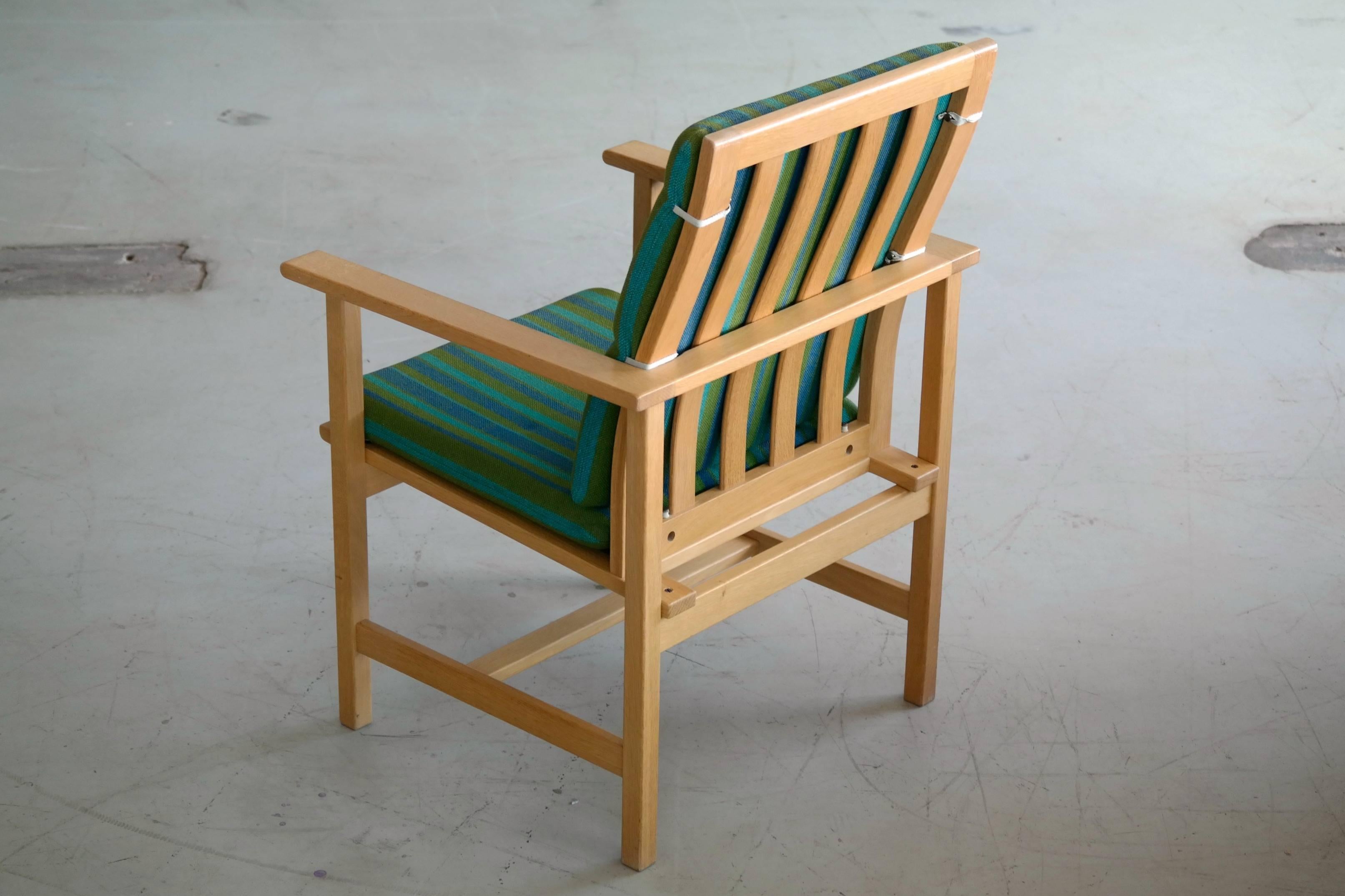 Mid-20th Century Børge Mogensen Model 2257 1960s Oak Lounge Chair for Fredericia Stolefabrik