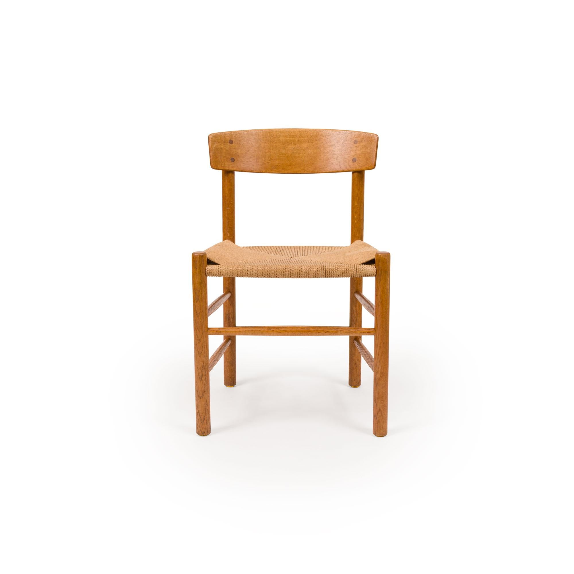 Mid-Century Modern Børge Mogensen Model 'J39'  Dining Chairs (Set of Four) For Sale