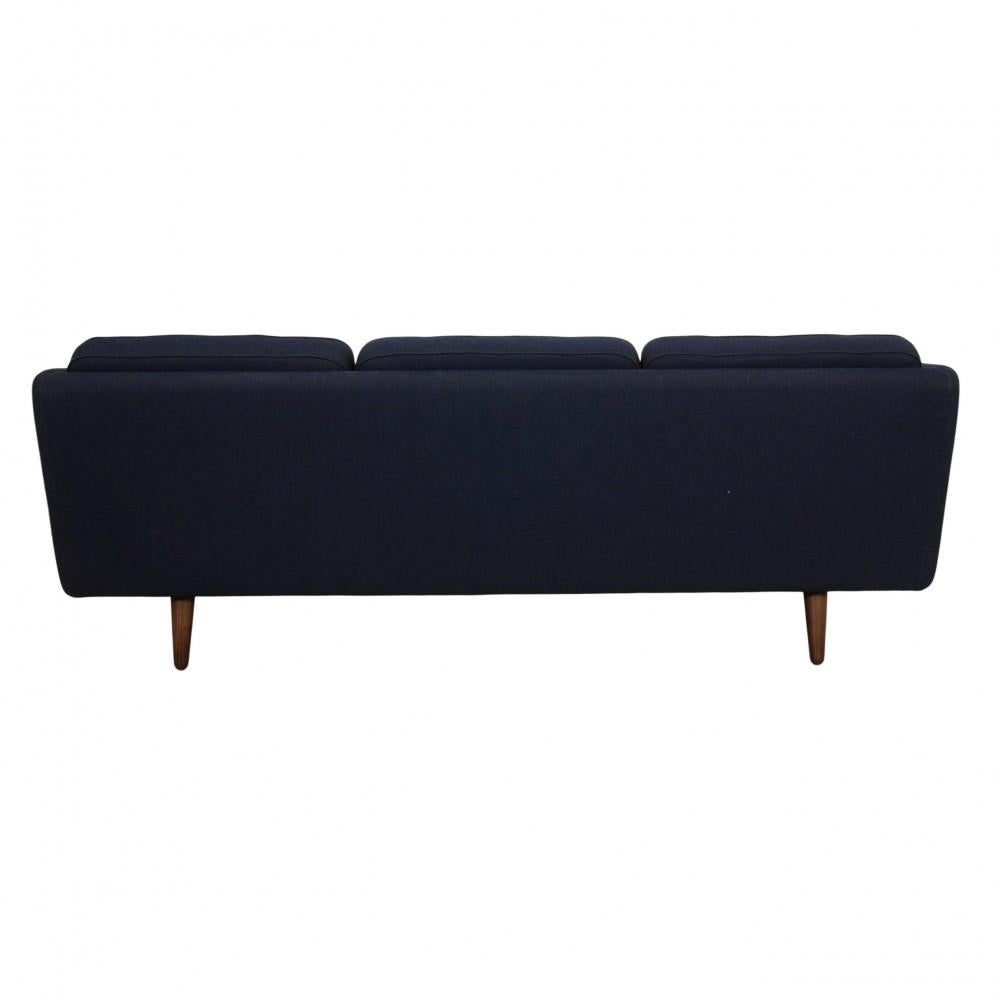Mid-20th Century Børge Mogensen No.1 sofa in blue fabric For Sale