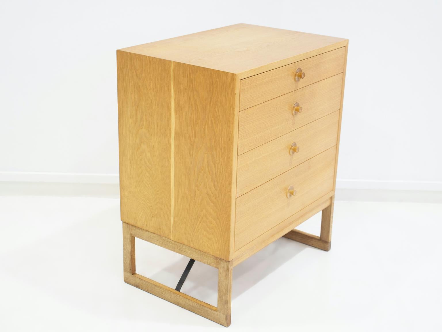 Børge Mogensen Oak Chest of Drawers For Sale 4