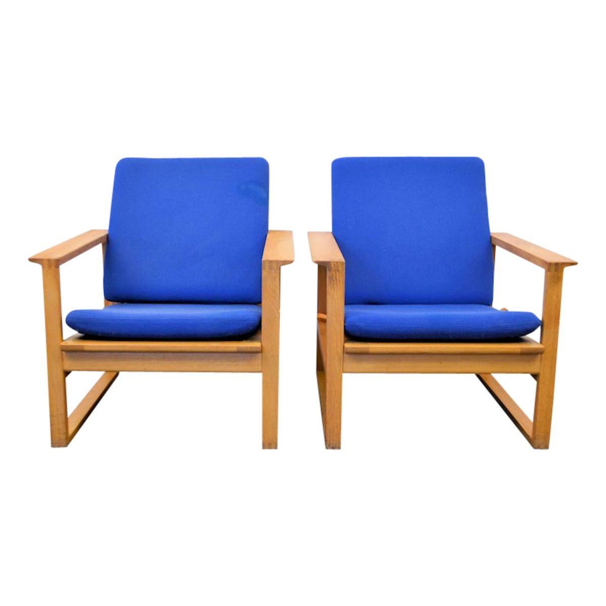 Leather Børge Mogensen Oak Lounge Chairs Model 2256 For Sale