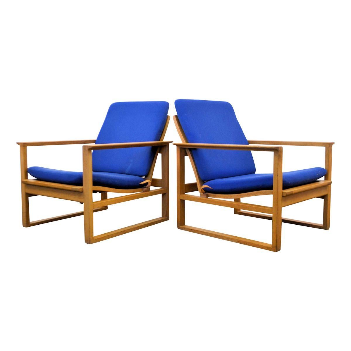 Børge Mogensen Oak Lounge Chairs Model 2256 For Sale