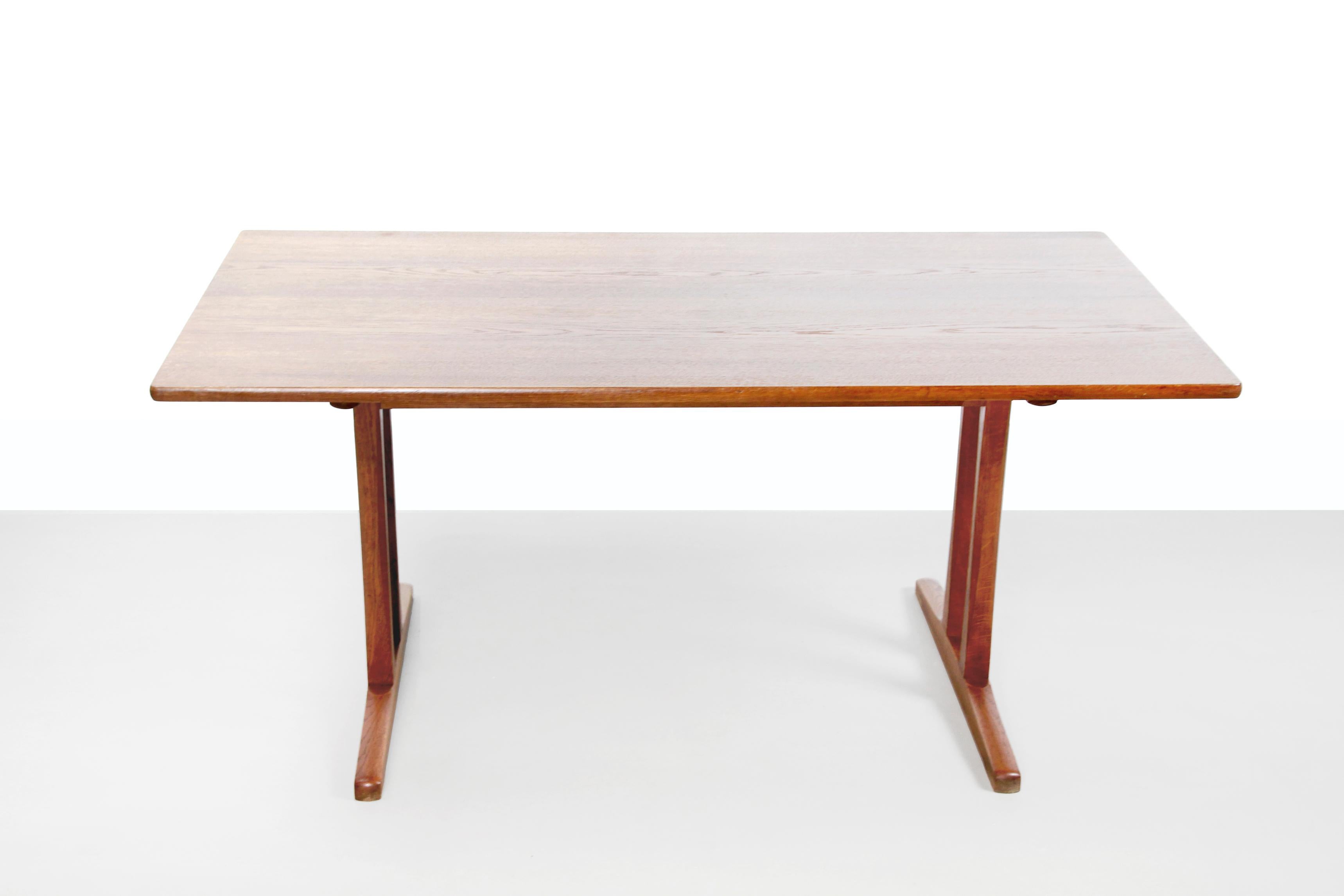 Børge Mogensen Oak Shaker Table Model C18 for FDB Mobler, 1964 In Good Condition In Amsterdam, Noord Holland