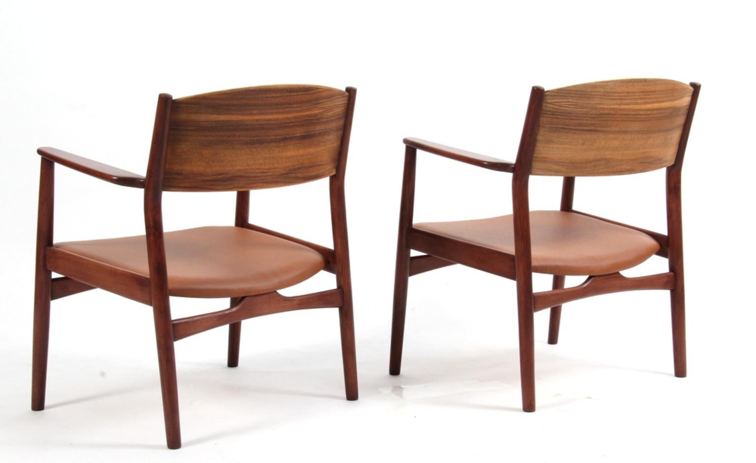 Børge Mogensen Pair of Lounge Chairs, Model 147, Teak and Leather, Søborg Møbler 1