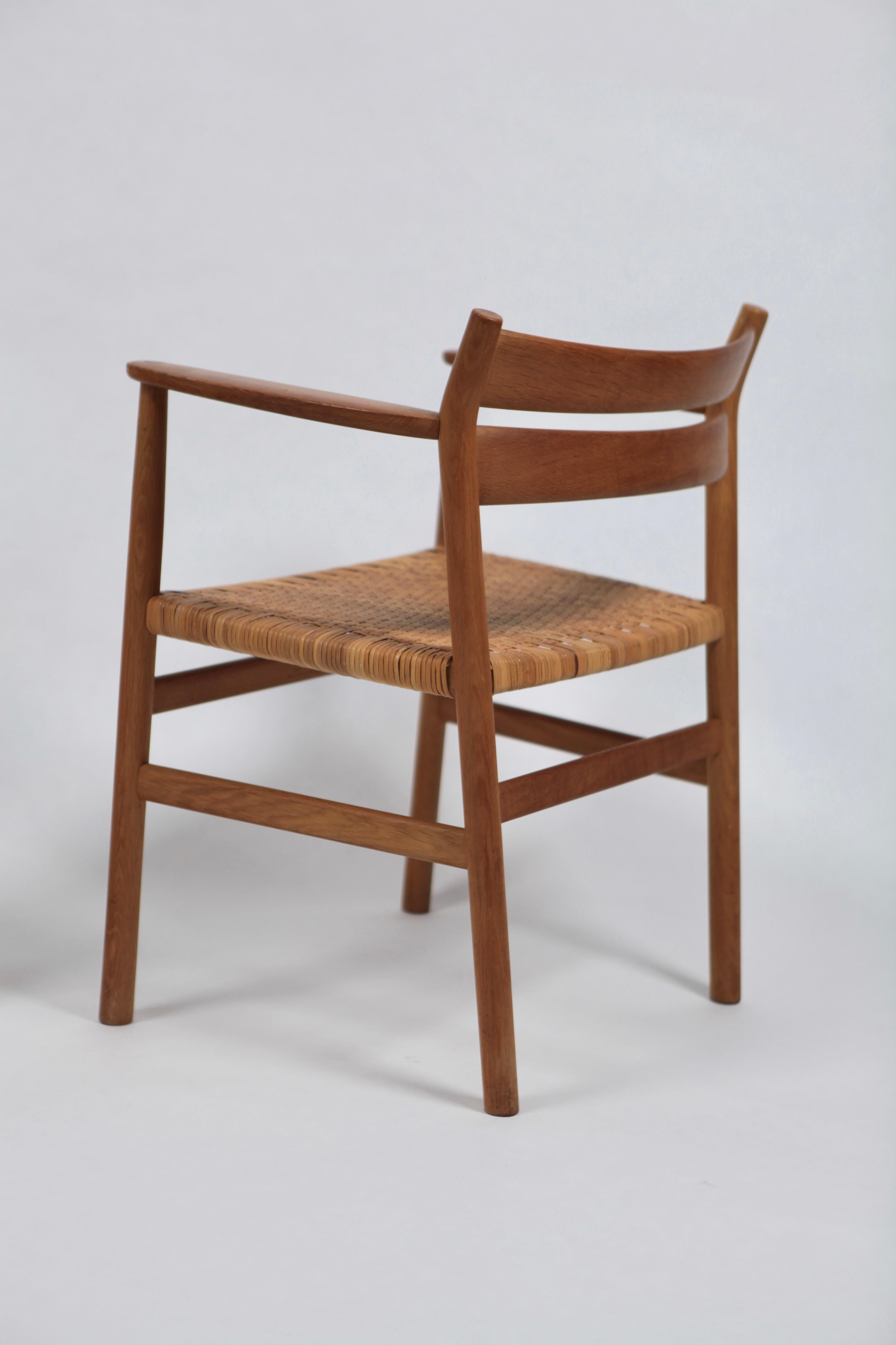 Børge Mogensen, Pair of Rare 'BM1' Armchairs in Oak and Cane, Sweden, 1960s For Sale 5
